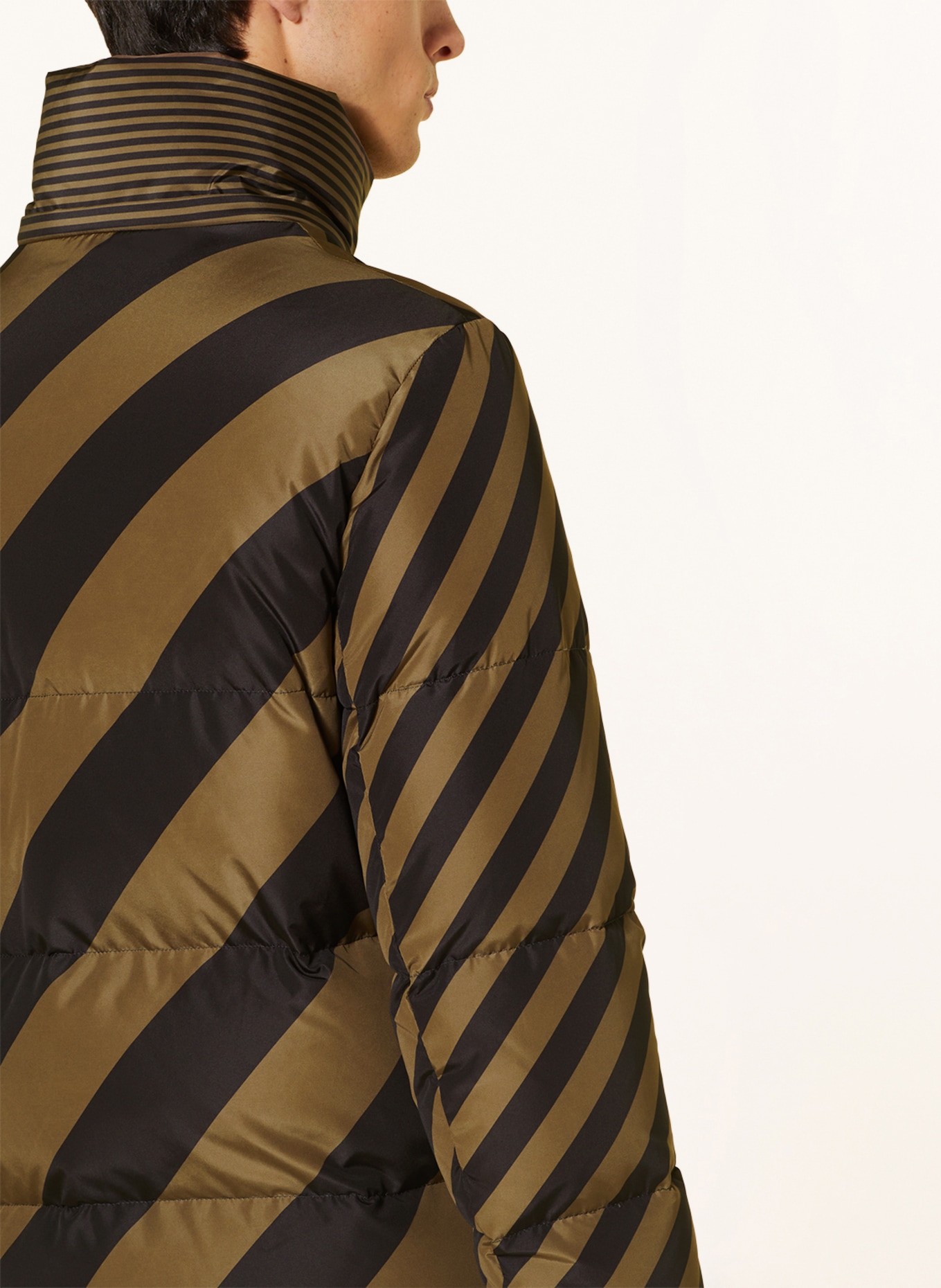 FENDI Reversible down jacket with detachable hood, Color: BLACK/ BROWN (Image 7)