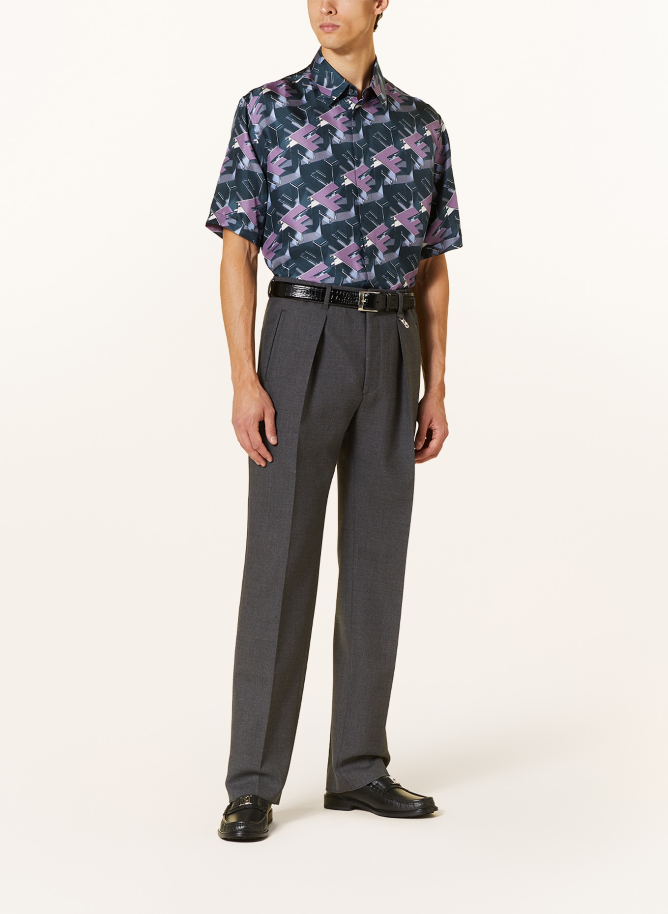 FENDI Kurzarm-Hemd Comfort Fit aus Seide, Farbe: GRAU/ BLAU/ LILA (Bild 2)
