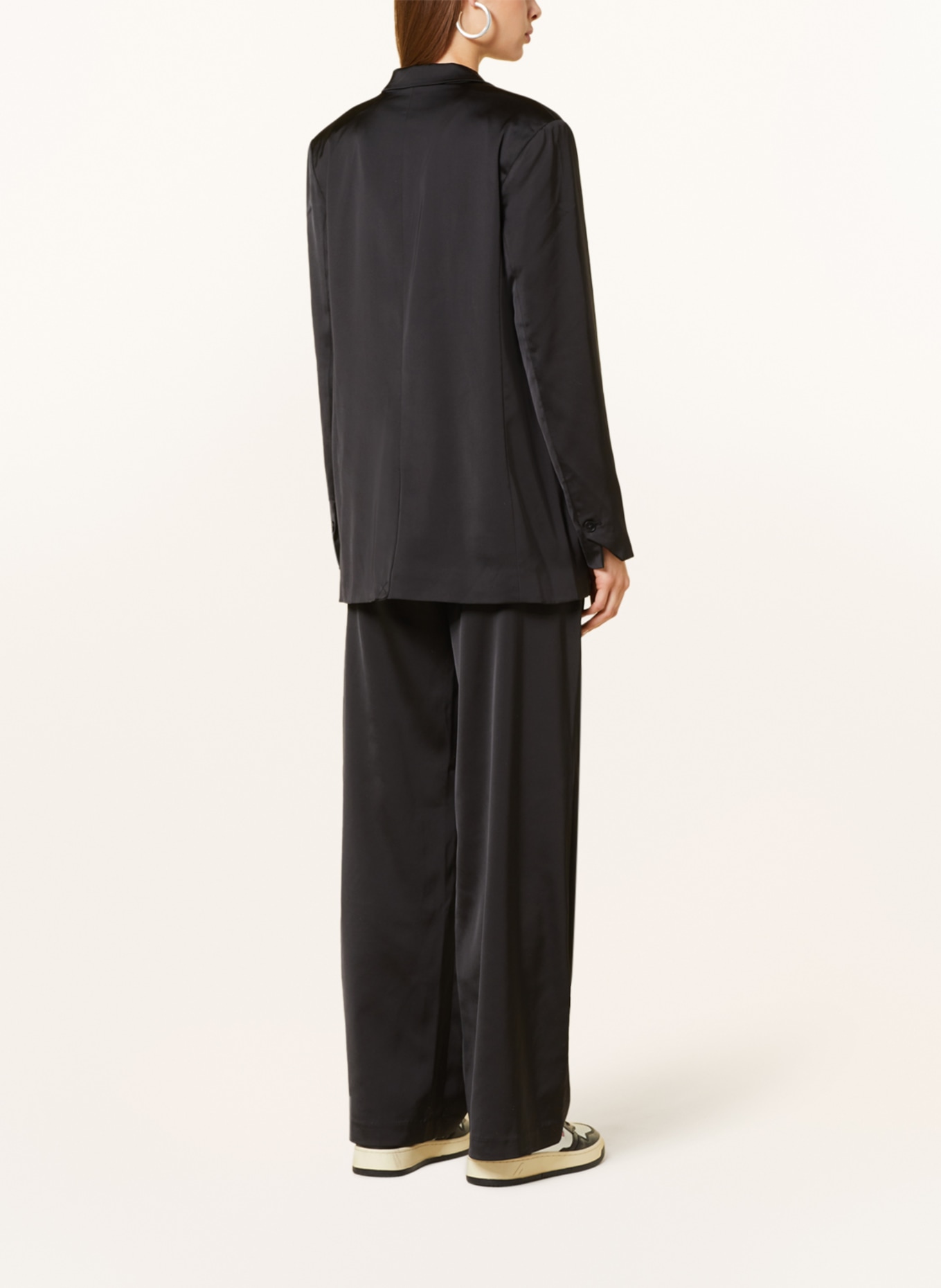 MRS & HUGS Satin blazer, Color: BLACK (Image 3)