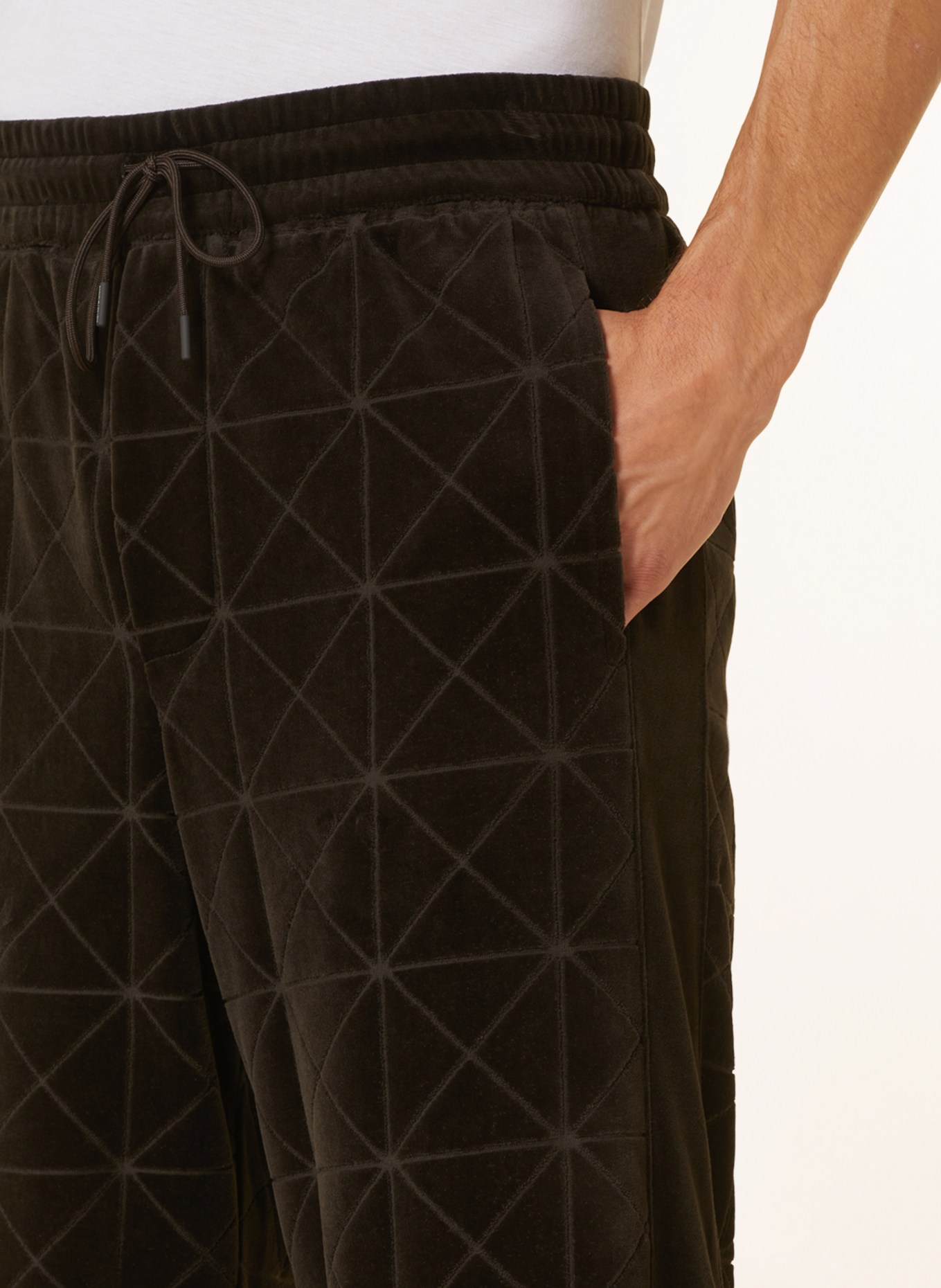 EMPORIO ARMANI Kalhoty z materiálu nicki, Barva: TMAVĚ ZELENÁ (Obrázek 5)