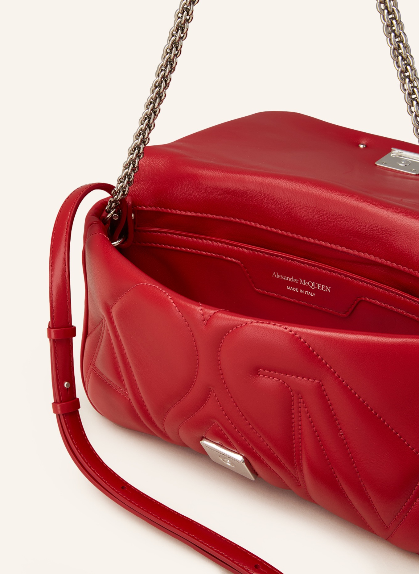 Alexander McQUEEN Shoulder bag THE SEAL SMALL, Color: RED (Image 3)