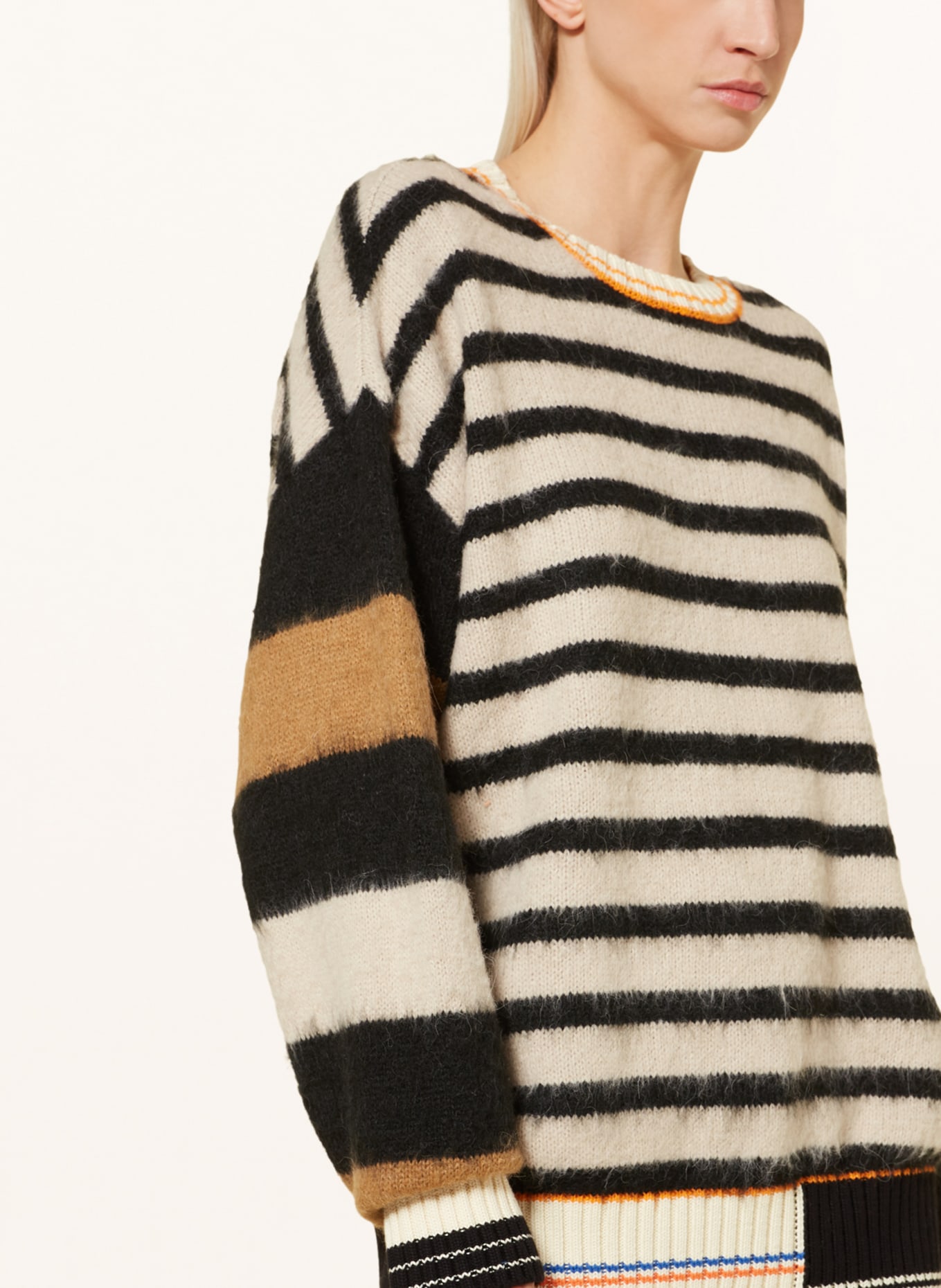 STINE GOYA Sweater SHEA, Color: BLACK/ CAMEL/ ECRU (Image 4)