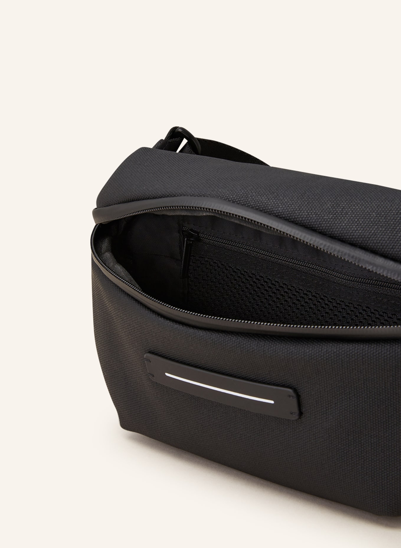 HORIZN STUDIOS Gürteltasche SOFO: SCHWARZ