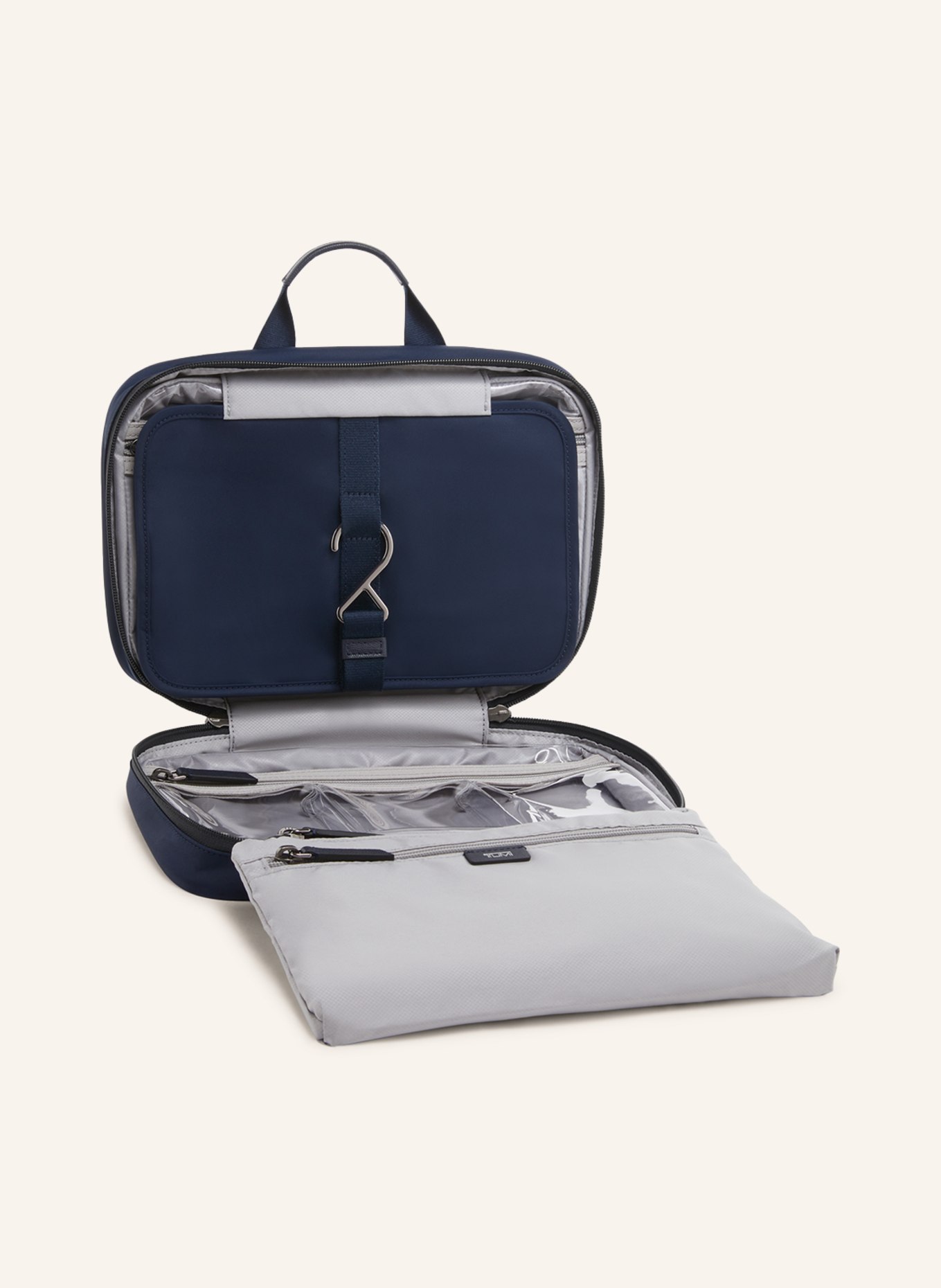 Tumi travel outlet makeup bag