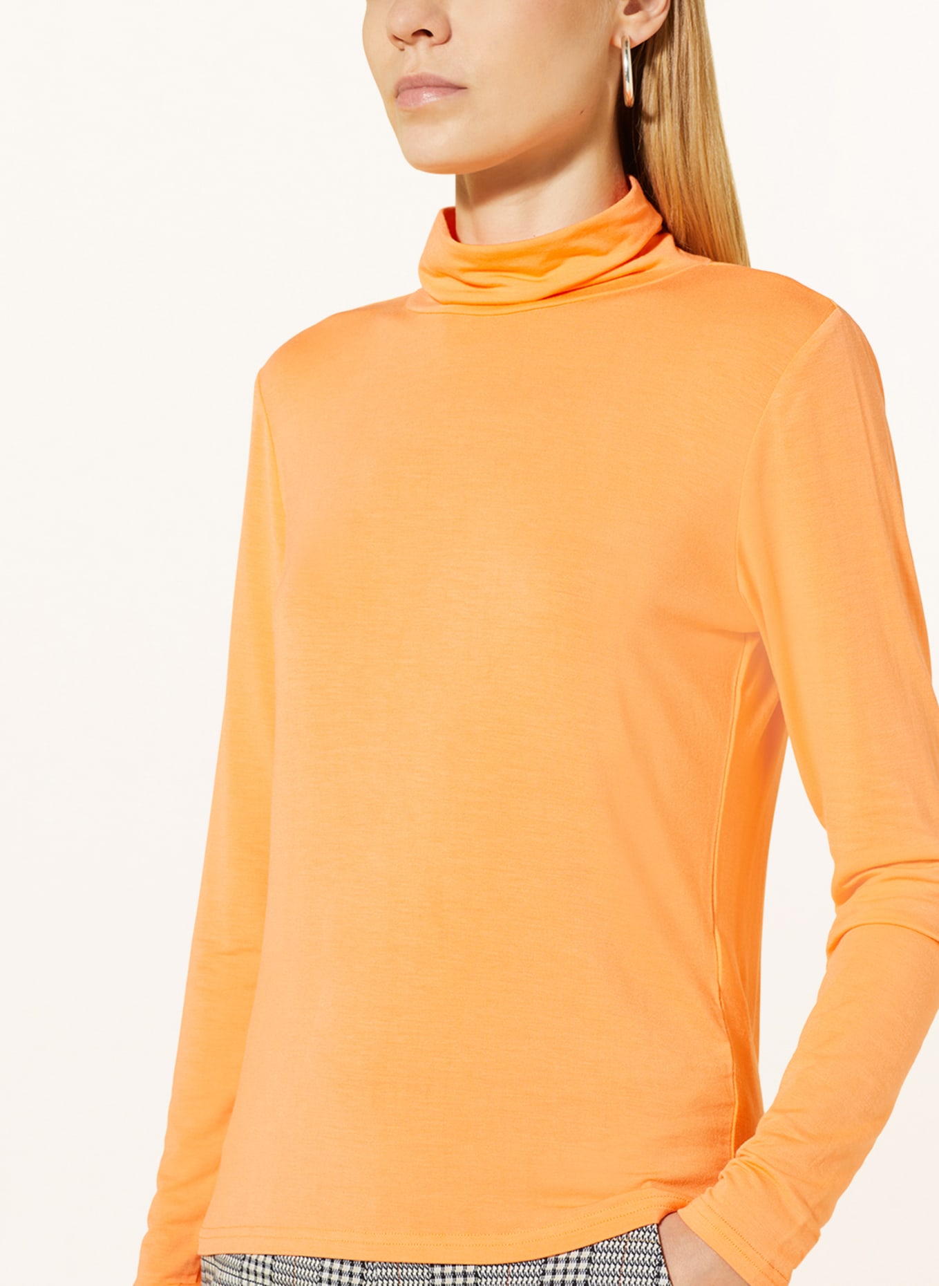 comma casual identity Turtleneck shirt, Color: NEON ORANGE (Image 4)