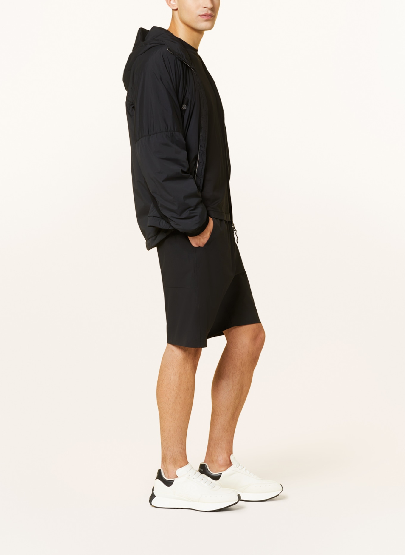 STONE ISLAND Shorts, Color: BLACK (Image 4)