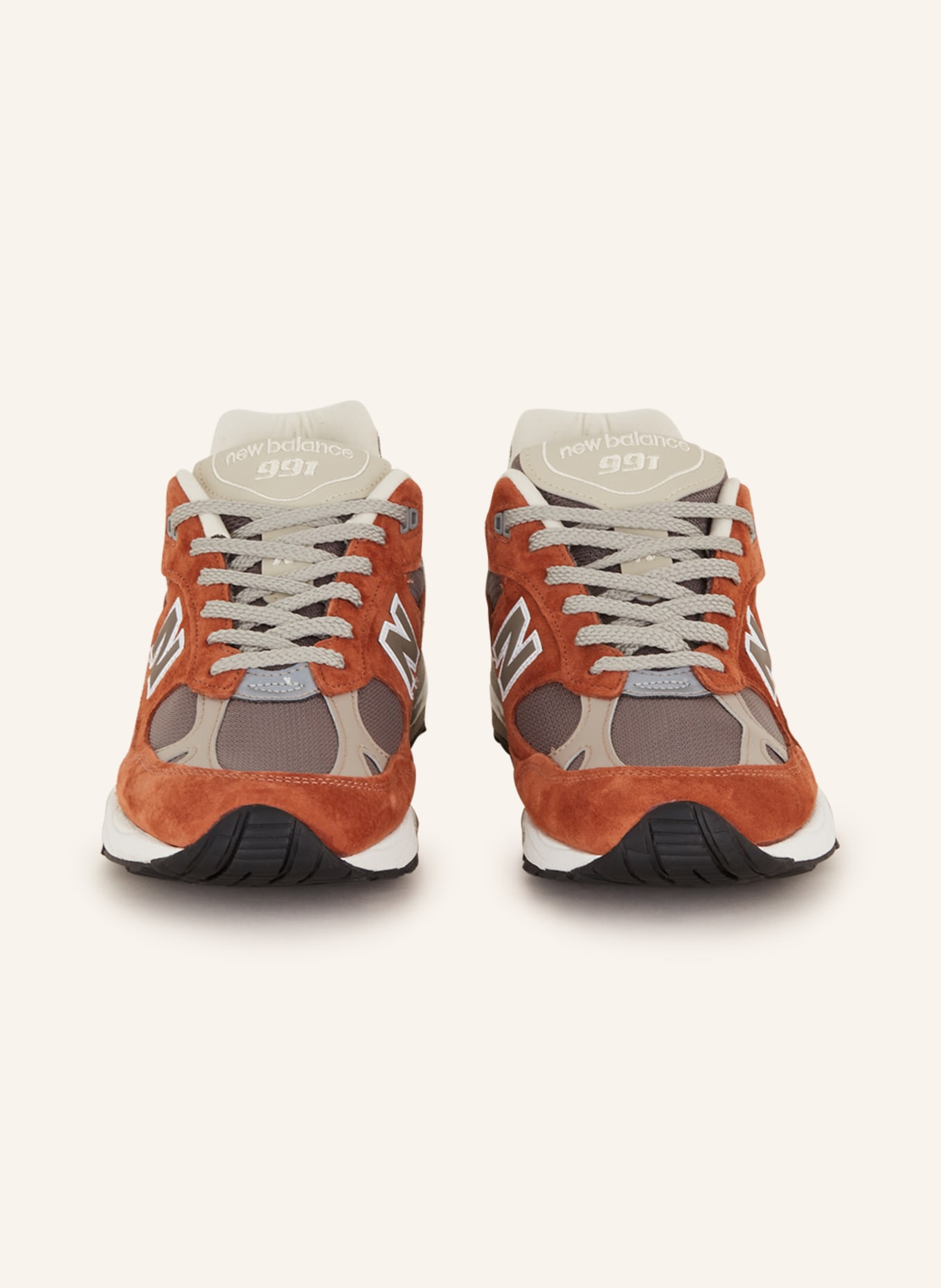 new balance Sneaker M9910W, Farbe: GRAU/ HELLROT (Bild 3)