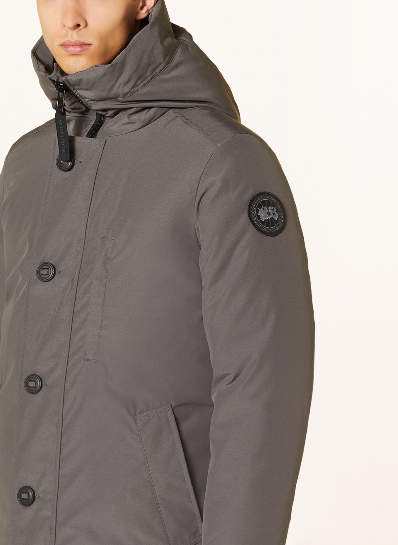 CANADA GOOSE Down parka CHATEAU with detachable hood, Color: GRAY (Image 5)