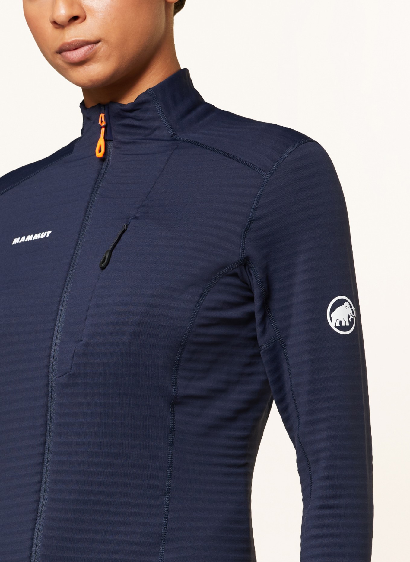 MAMMUT Bunda Midlayer TAISS LIGHT: TMAVĚ MODRÁ