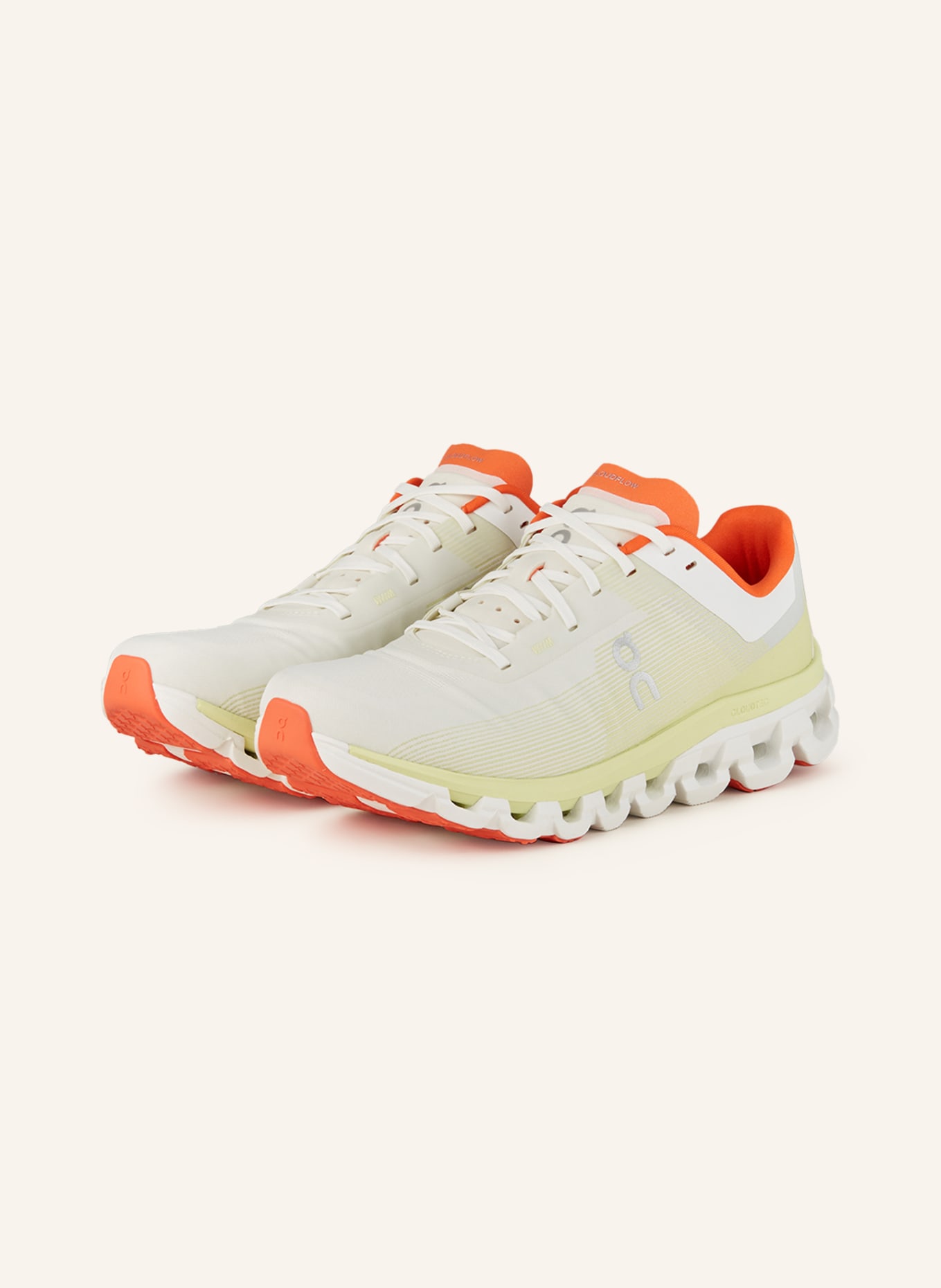 On Running shoes CLOUDFLOW 4 in white/ light yellow