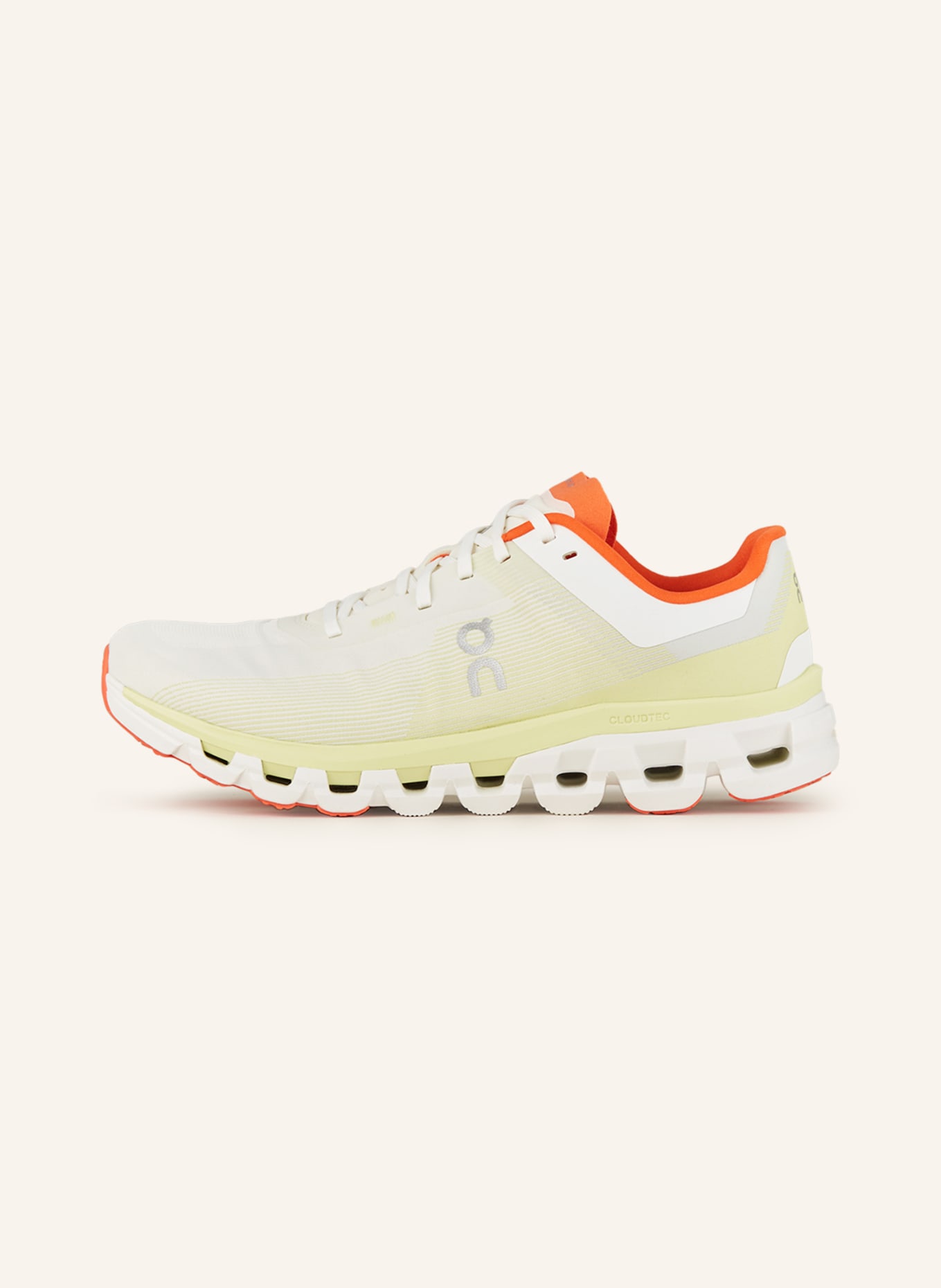 On Running shoes CLOUDFLOW 4, Color: WHITE/ LIGHT YELLOW (Image 4)