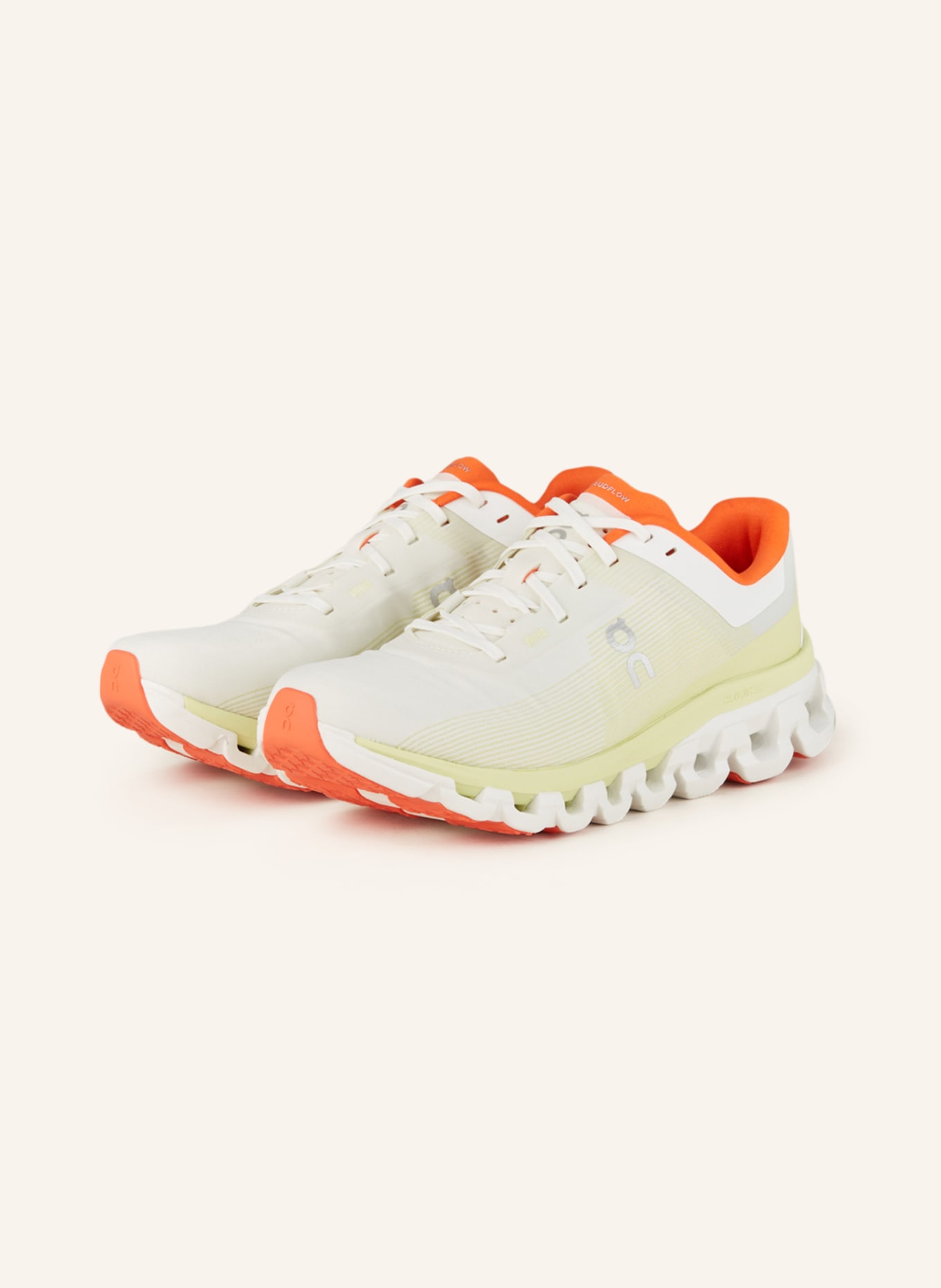 On Running shoes CLOUDFLOW 4, Color: WHITE/ LIGHT YELLOW (Image 1)