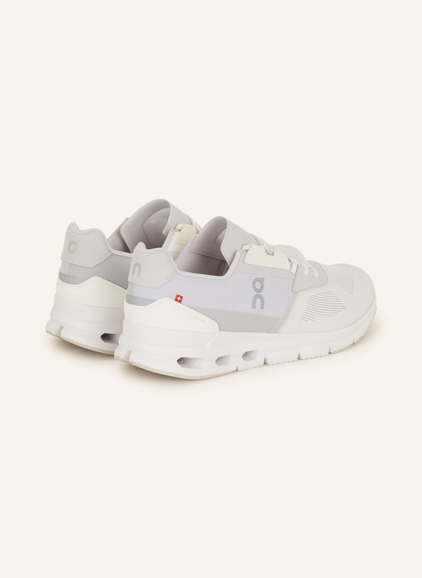 On Sneakers CLOUDDRIFT, Color: WHITE/ CREAM (Image 2)
