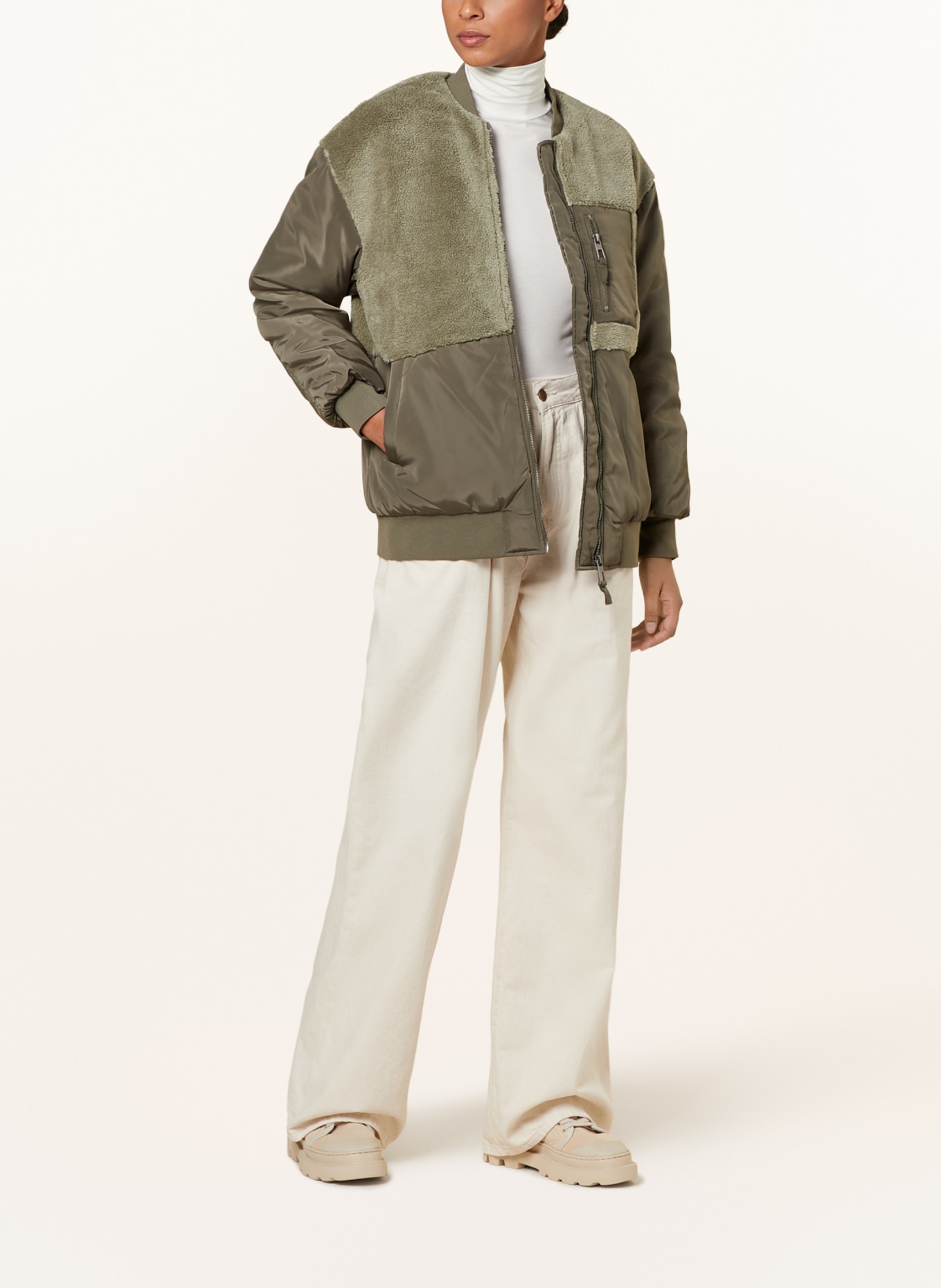 ONLY Bomber jacket in mixed materials, Color: LIGHT GREEN/ OLIVE (Image 2)