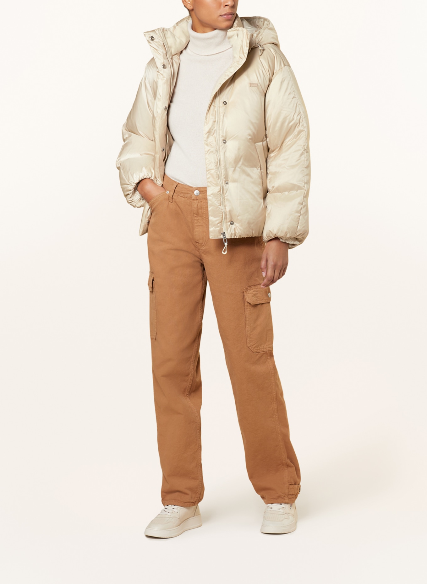Levi's® Down jacket with removable hood, Color: CREAM (Image 2)