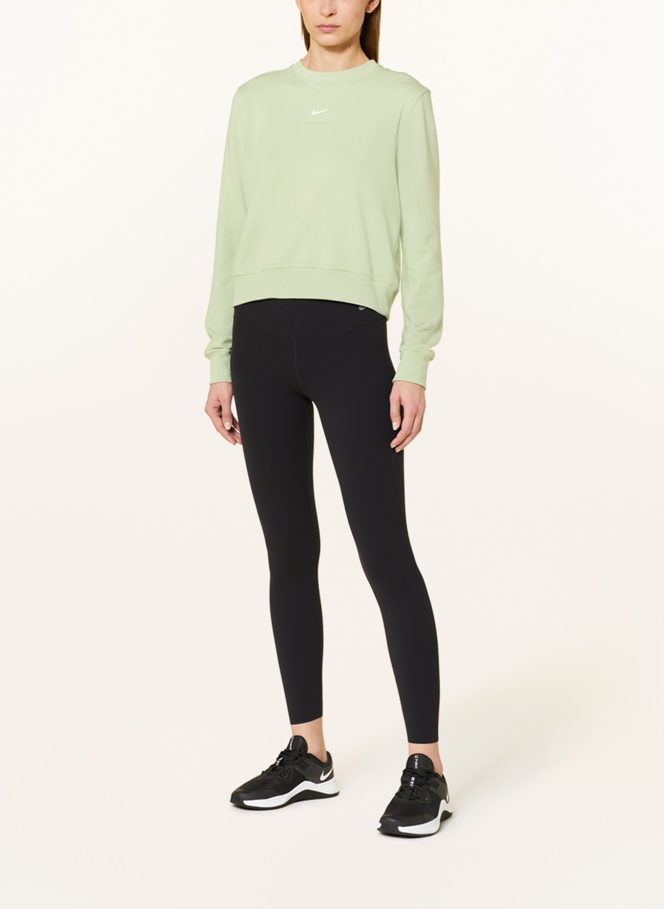 Nike Bluza nierozpinana DRI-FIT ONE, Kolor: JASNOZIELONY (Obrazek 2)