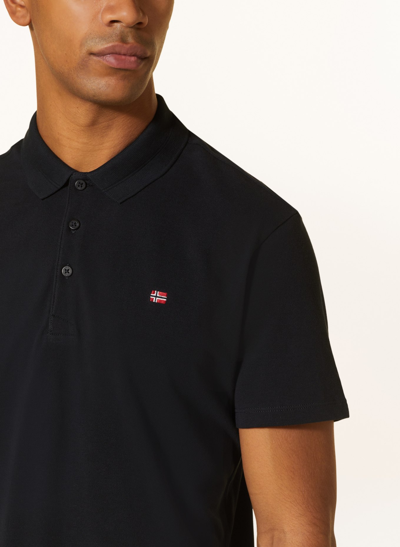 NAPAPIJRI Piqué polo shirt EALIS, Color: BLACK (Image 4)