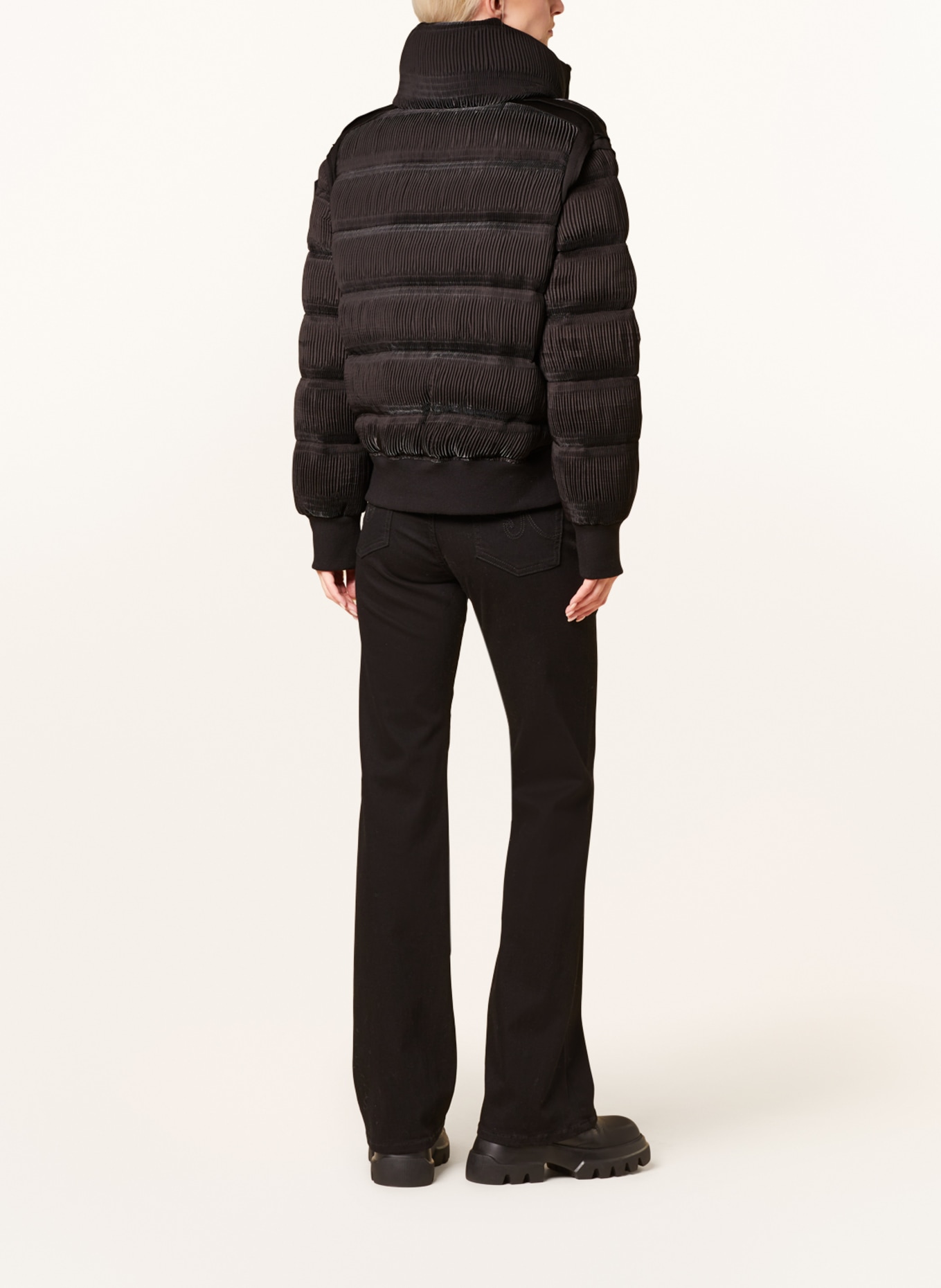 Blauer Down jacket with pleats, Color: BLACK (Image 3)