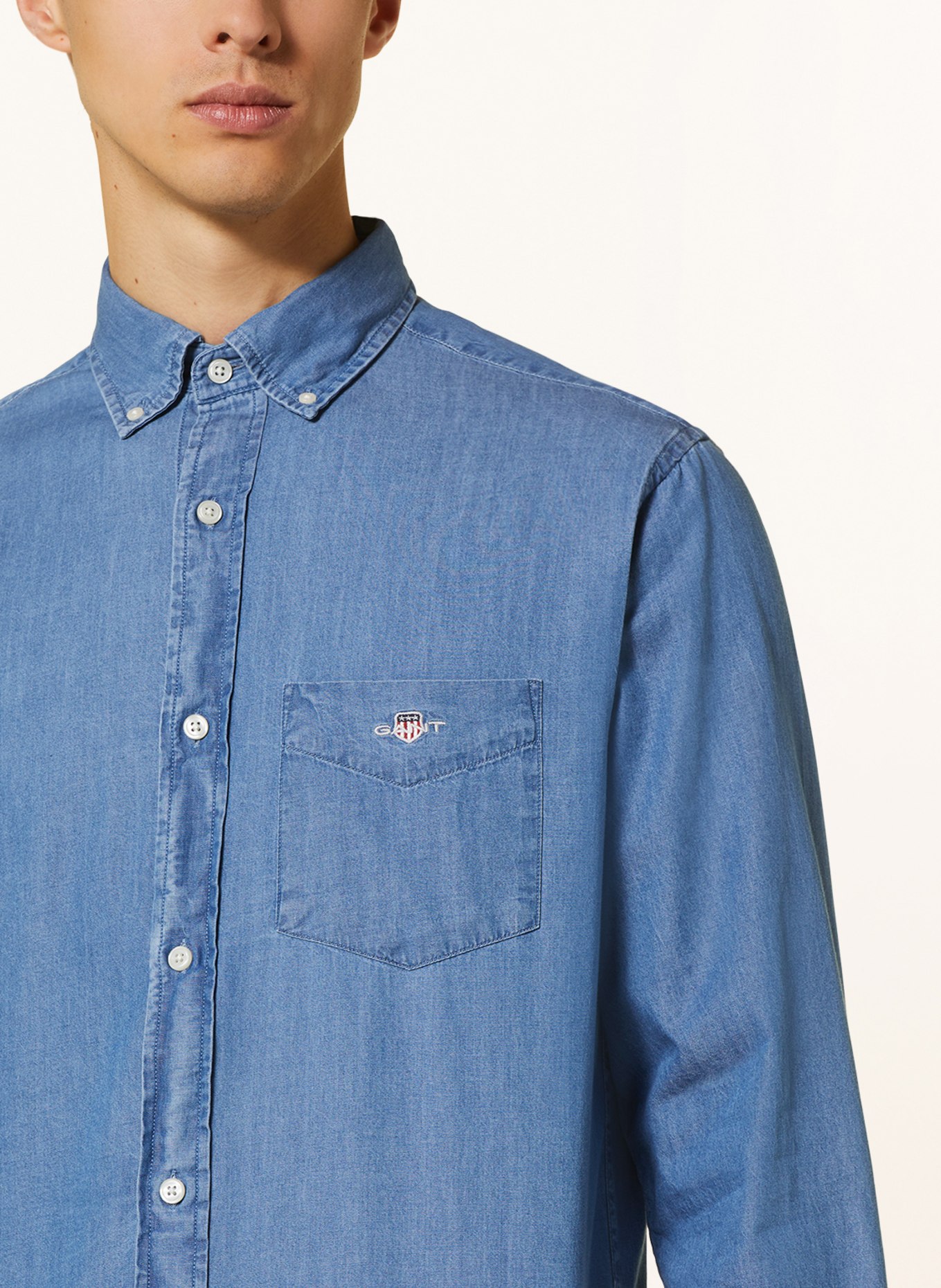 GANT Shirt regular fit in denim look, Color: BLUE (Image 4)