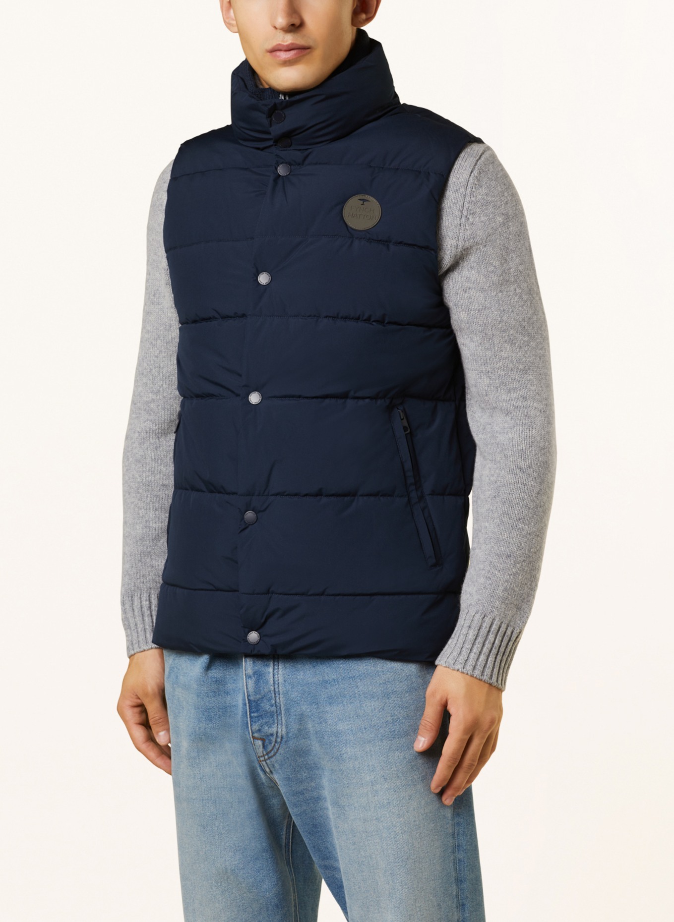 FYNCH-HATTON Quilted vest with SORONA®AURA insulation, Color: DARK BLUE (Image 4)