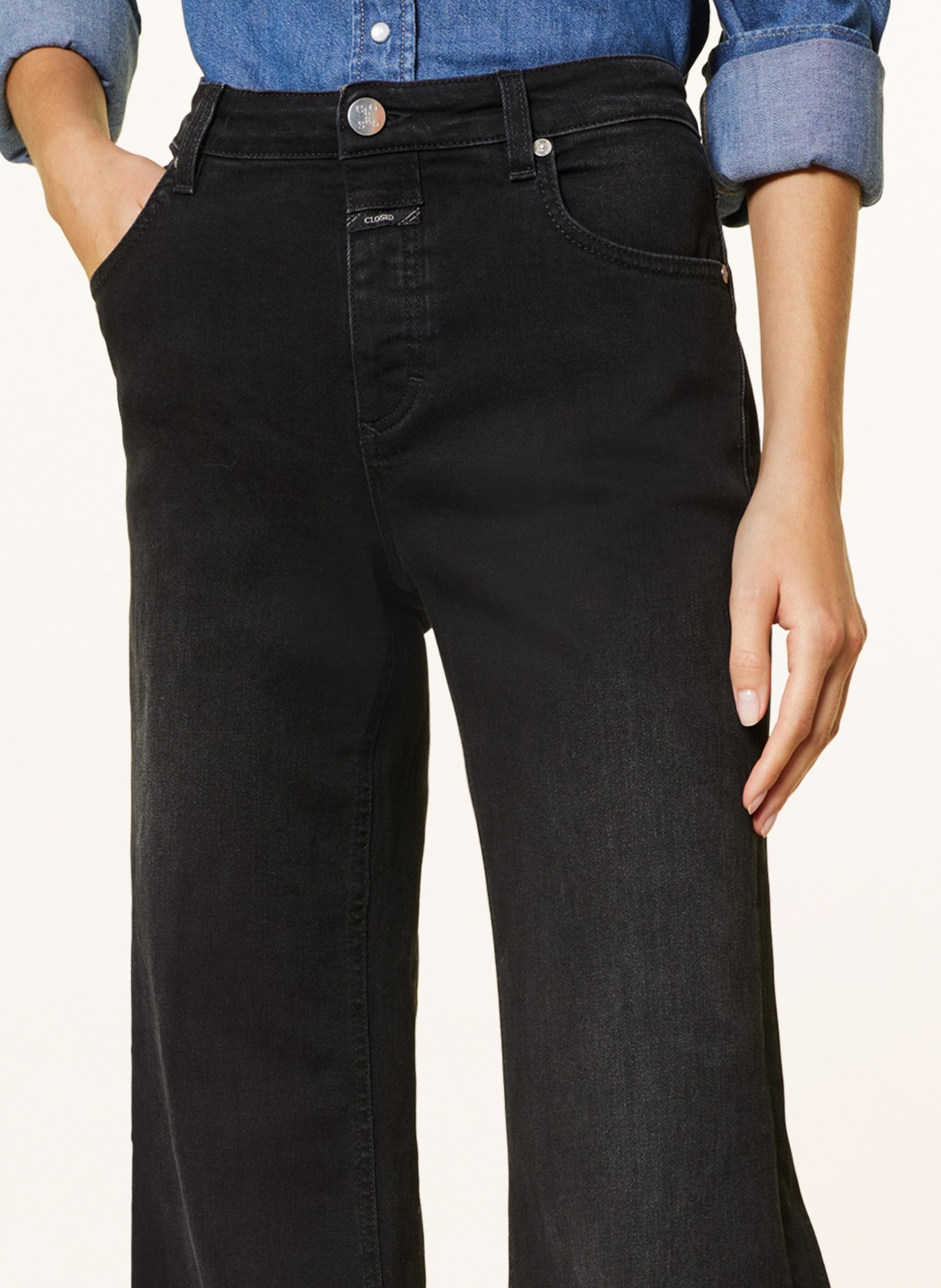 CLOSED Bootcut Jeans GILLAN, Farbe: DGY DARK GREY (Bild 5)