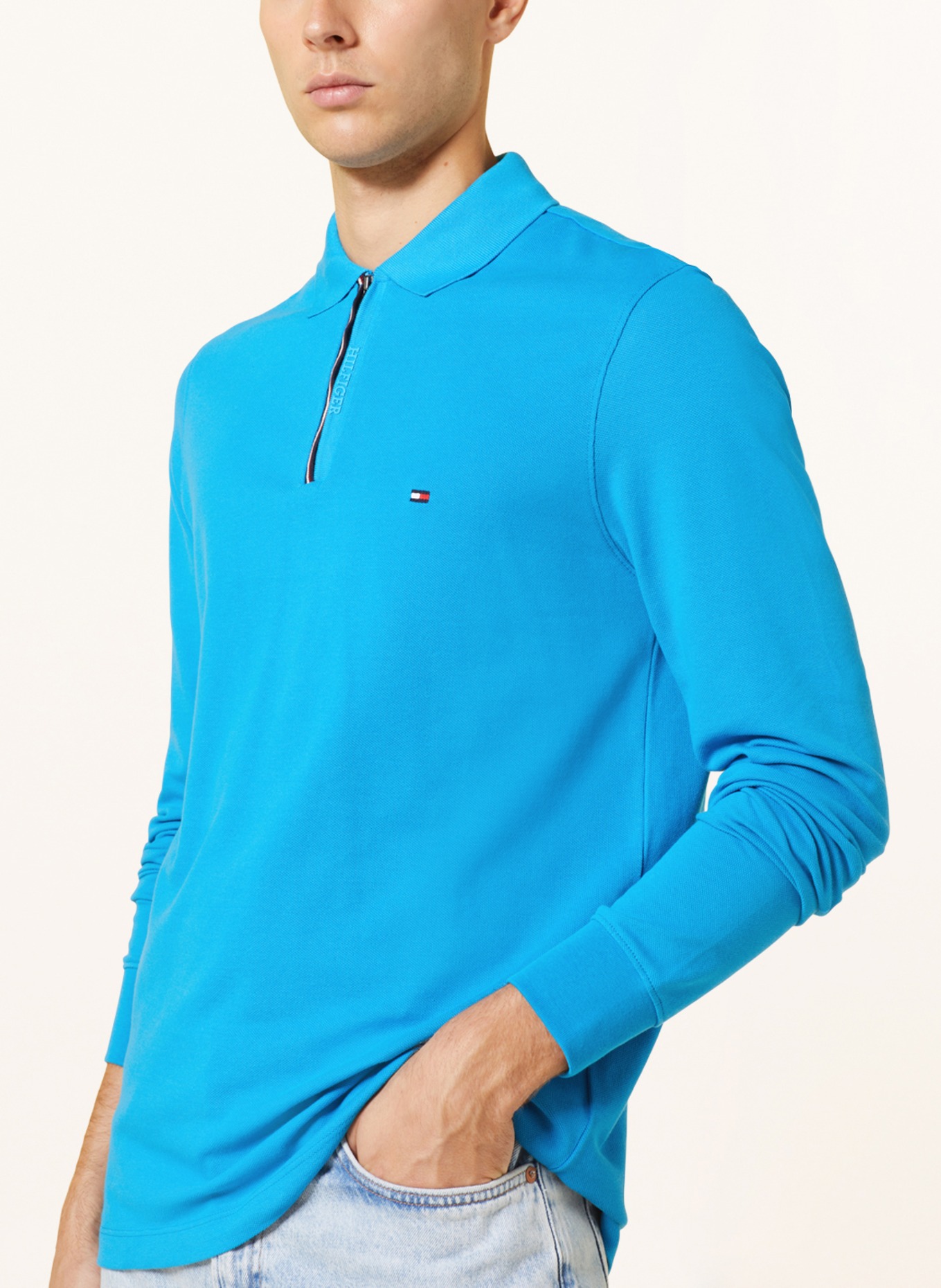 TOMMY HILFIGER Piqué-Poloshirt Slim Fit, Farbe: NEONBLAU (Bild 4)