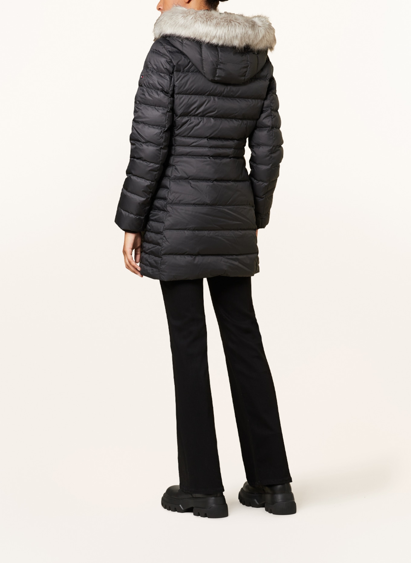 TOMMY HILFIGER Down coat TYRA with faux fur and detachable hood, Color: BLACK (Image 3)