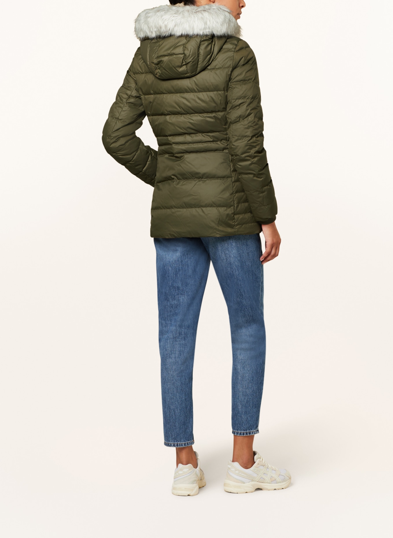 TOMMY HILFIGER Daunenjacke TYRA mit abnehmbarer Kapuze: DUNKELGRÜN