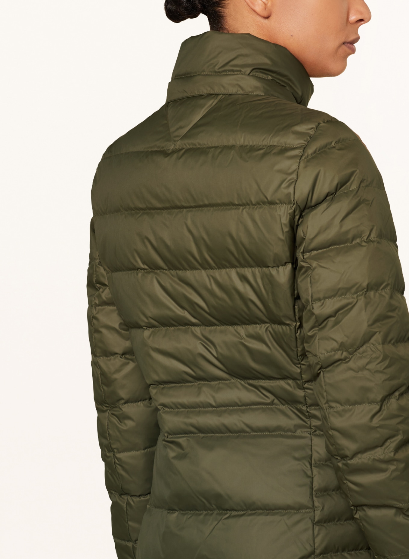 TOMMY HILFIGER Daunenjacke TYRA mit abnehmbarer Kapuze: DUNKELGRÜN