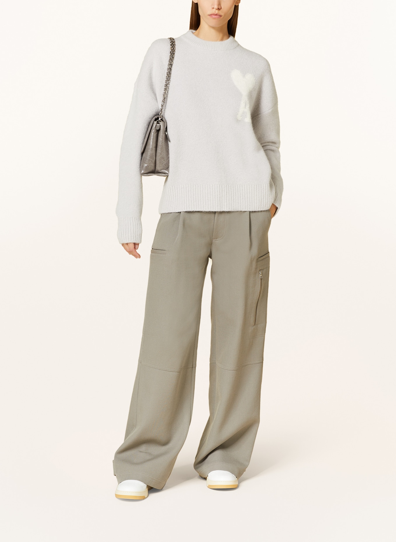 AMI PARIS Alpaka-Pullover, Farbe: HELLGRAU/ WEISS (Bild 2)