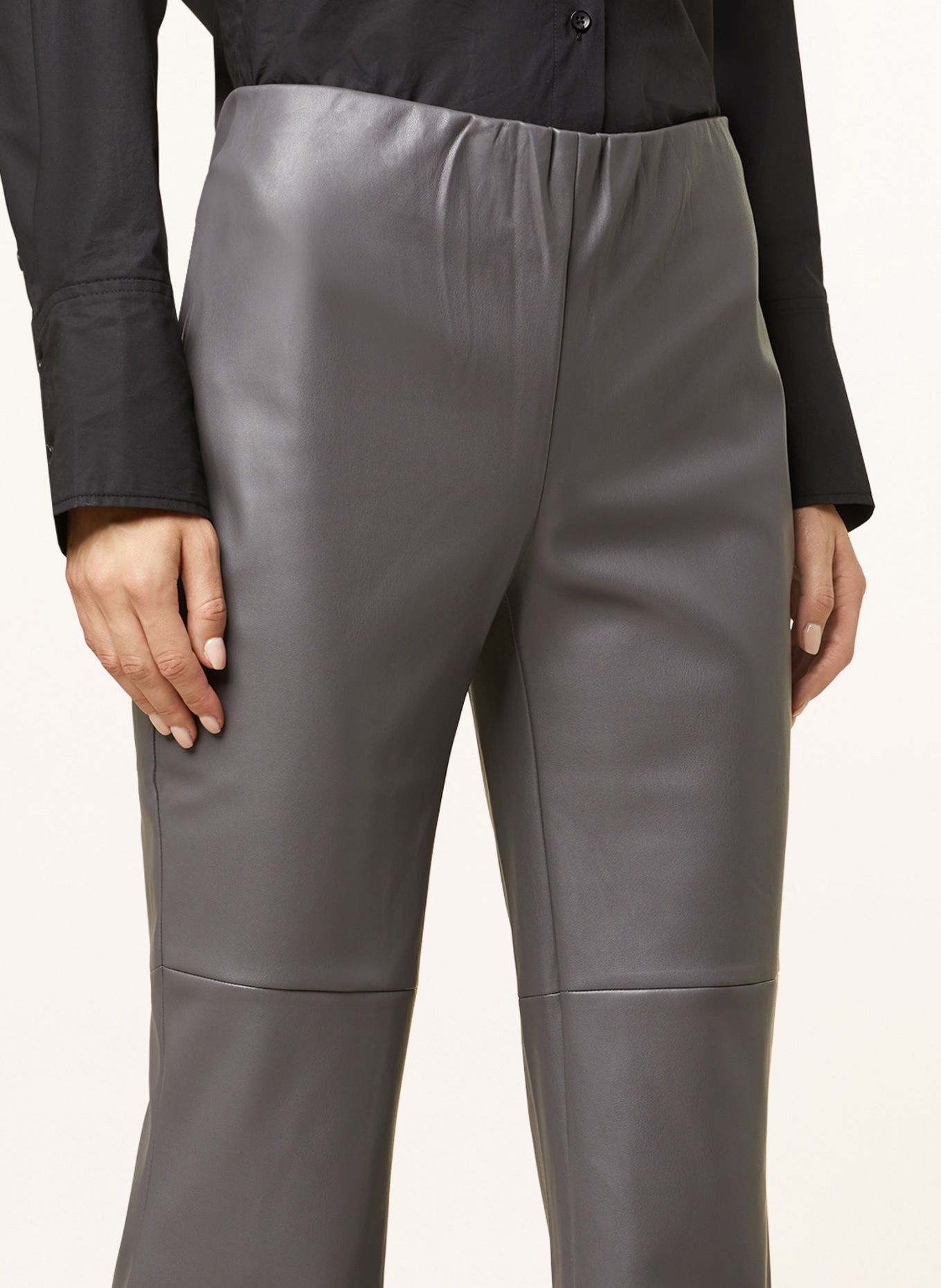 HERZEN'S ANGELEGENHEIT Pants in leather look, Color: GRAY (Image 5)