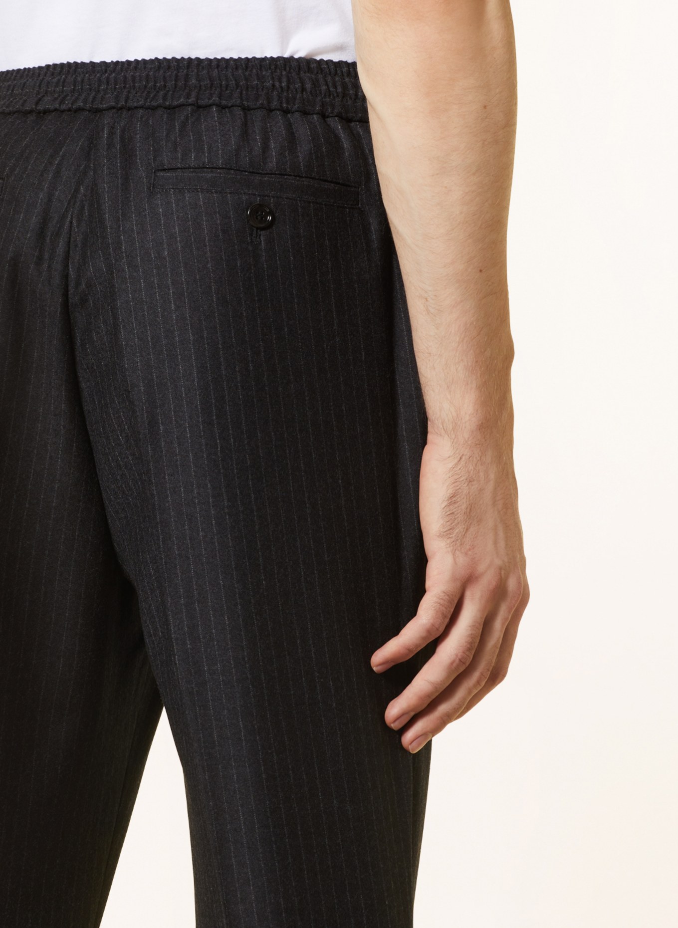 AMI PARIS Spodnie garniturowe slim fit, Kolor: 552 HEATHER GREY/IVORY (Obrazek 6)