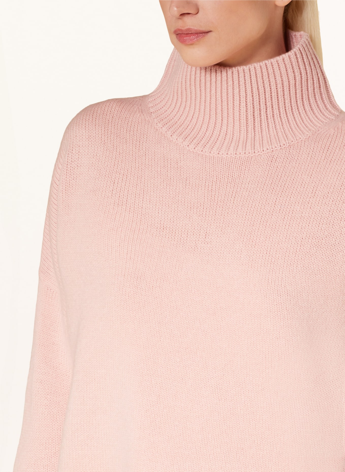 FFC Sweater, Color: ROSE (Image 4)