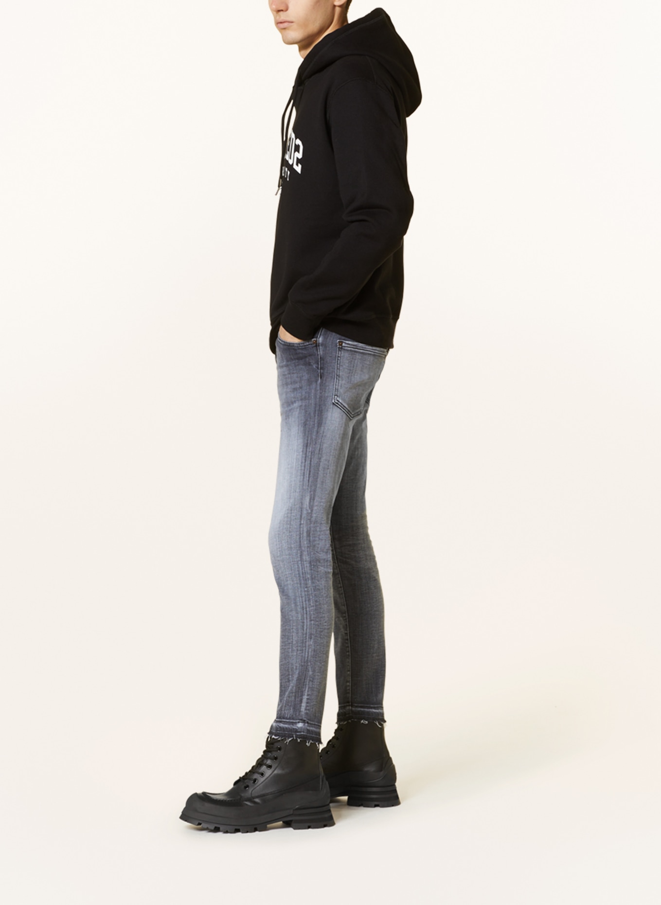 DSQUARED2 Jeans SKATER Extra Slim Fit, Farbe: 900 BLACK (Bild 4)
