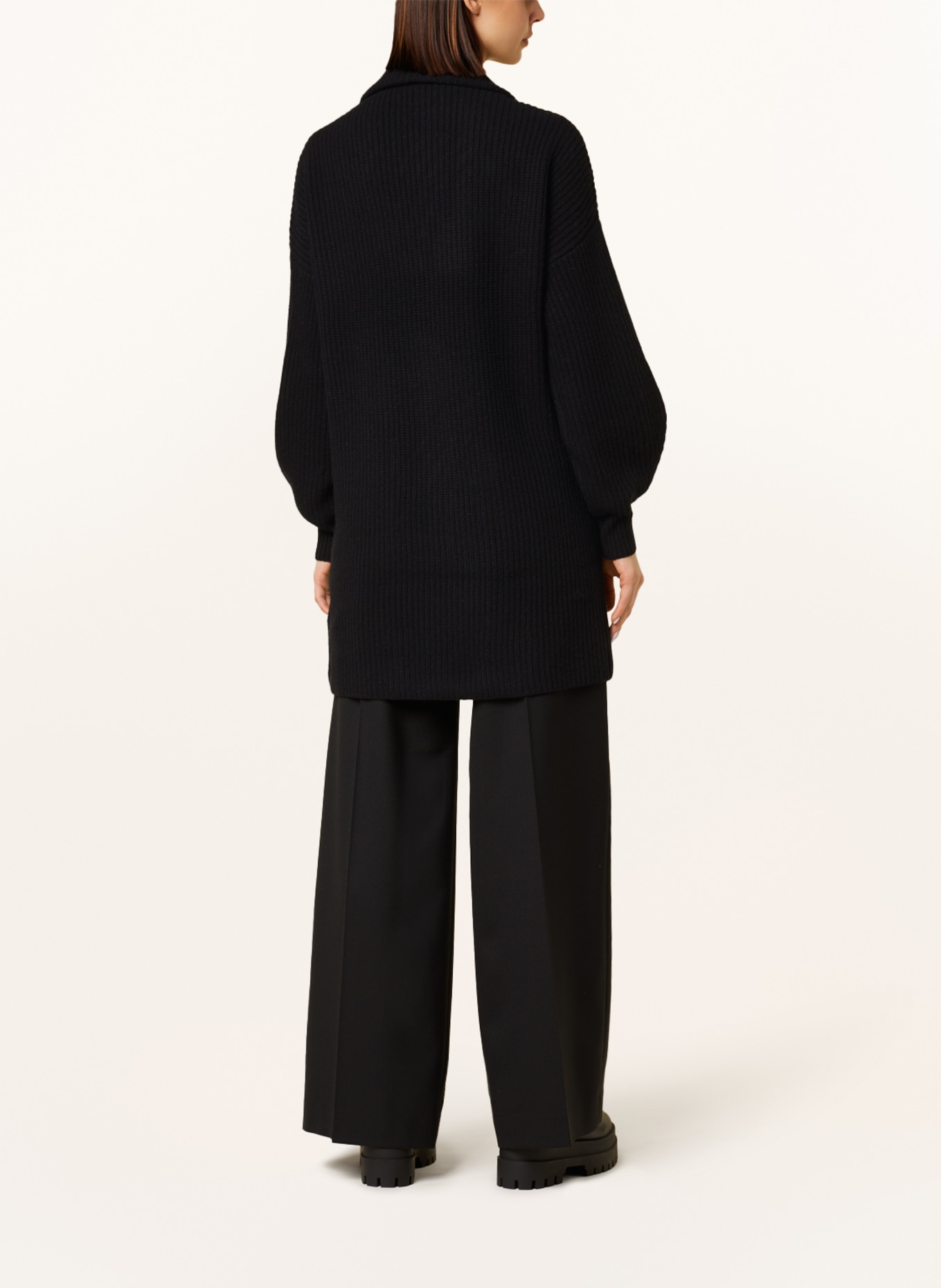 REPEAT Cardigan in merino wool, Color: BLACK (Image 3)