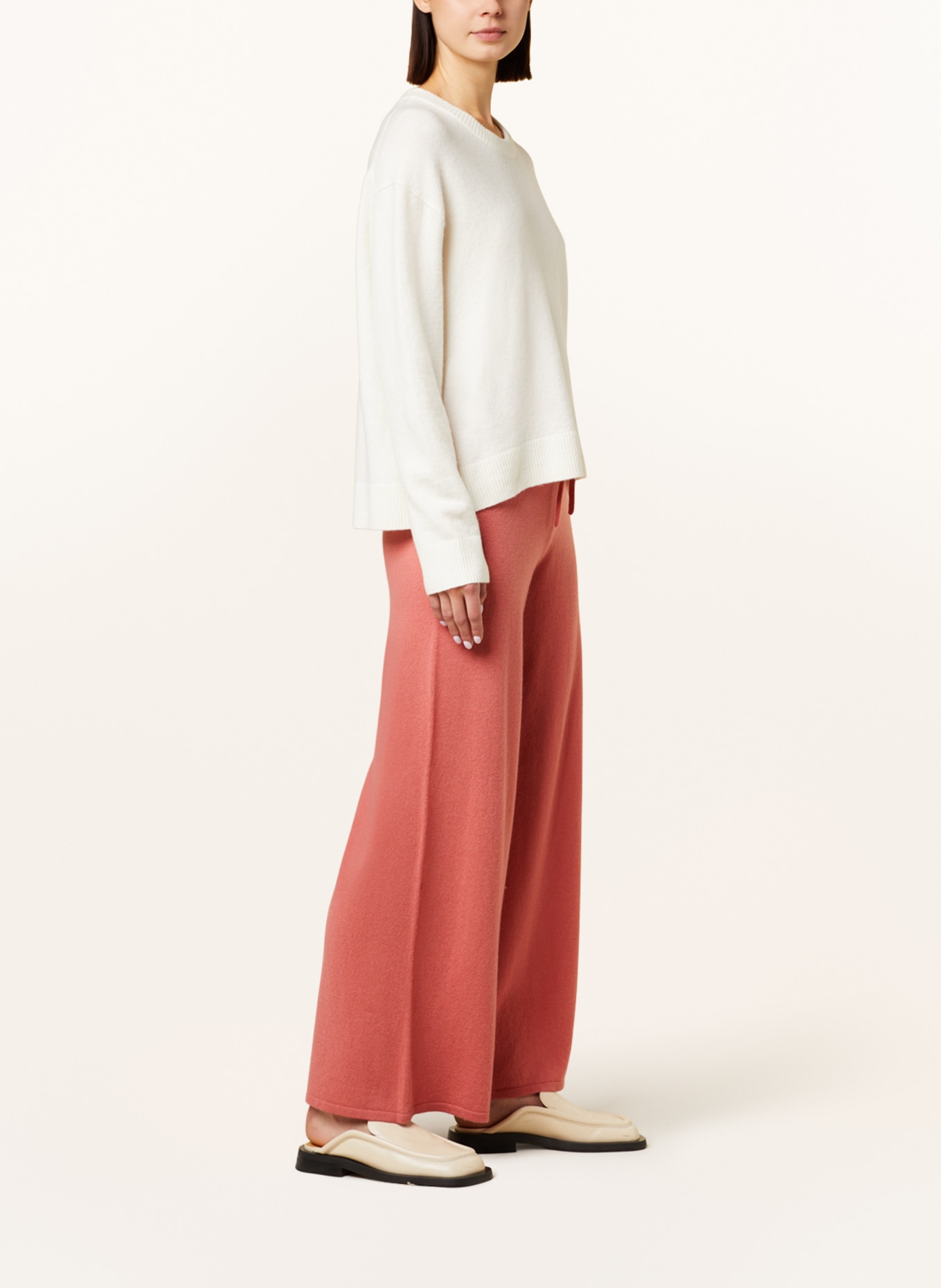 Delicatelove Knit trousers TOKYO made of cashmere, Color: LIGHT RED (Image 4)