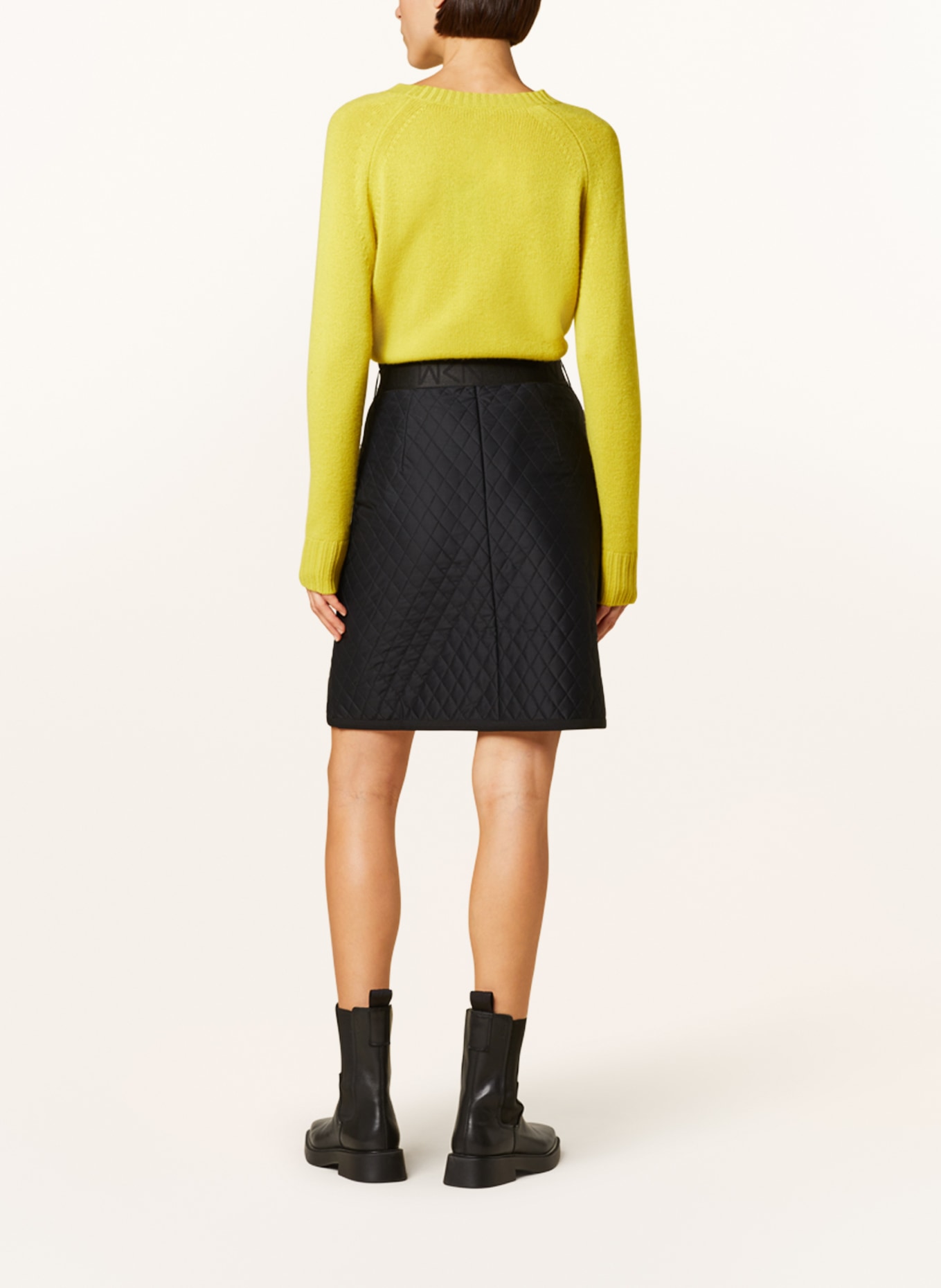 WEEKEND MaxMara Quilted skirt GIUGNO, Color: BLACK (Image 3)