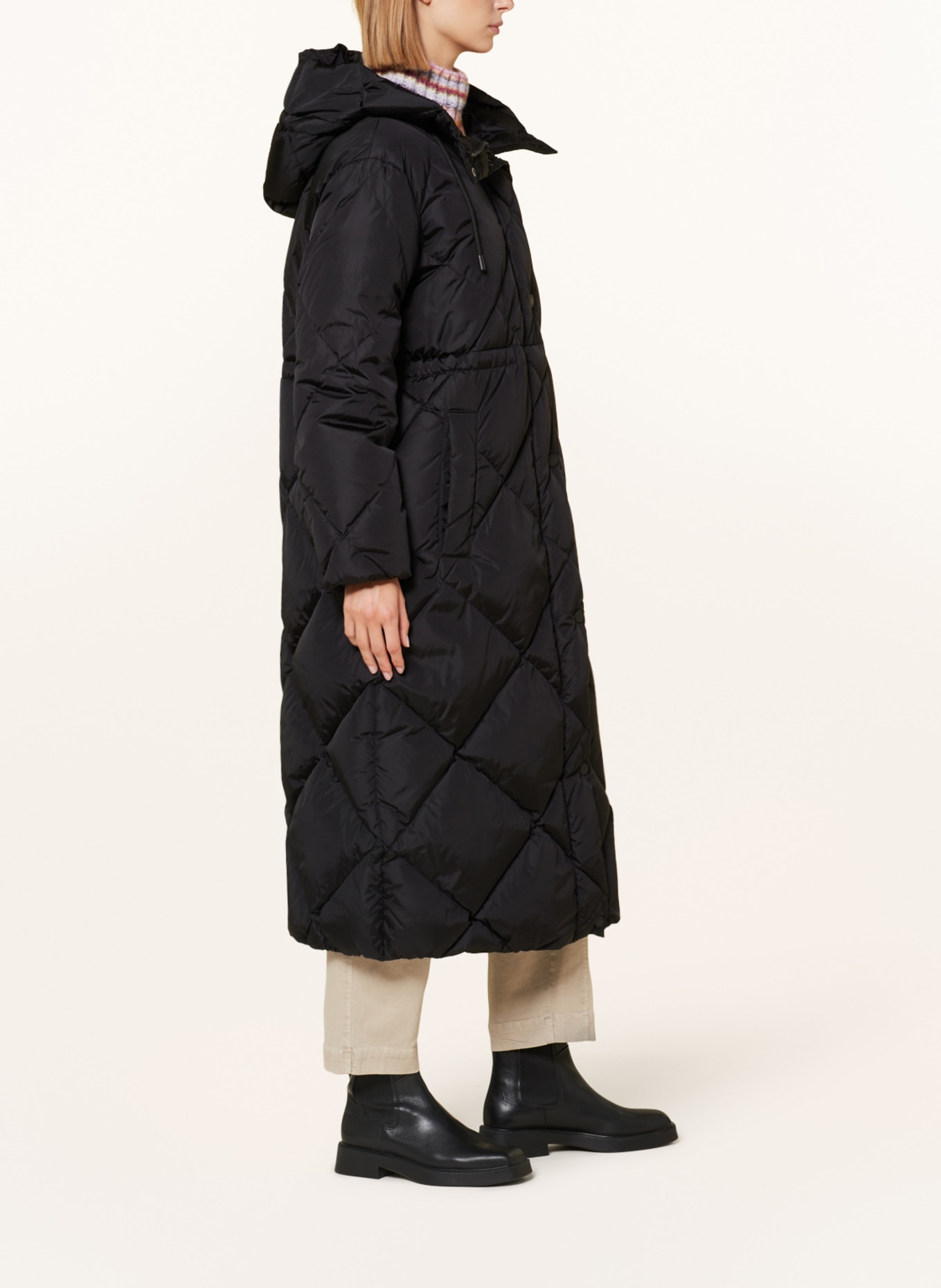 WEEKEND MaxMara Down coat MIRANO, Color: BLACK (Image 4)