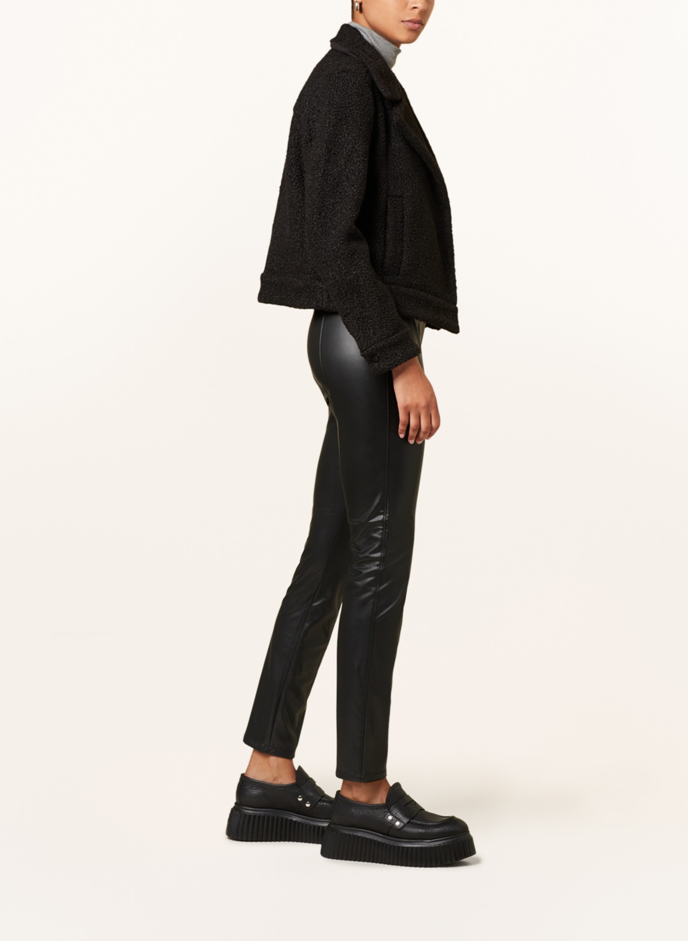 comma Pants in leather look, Color: BLACK (Image 4)