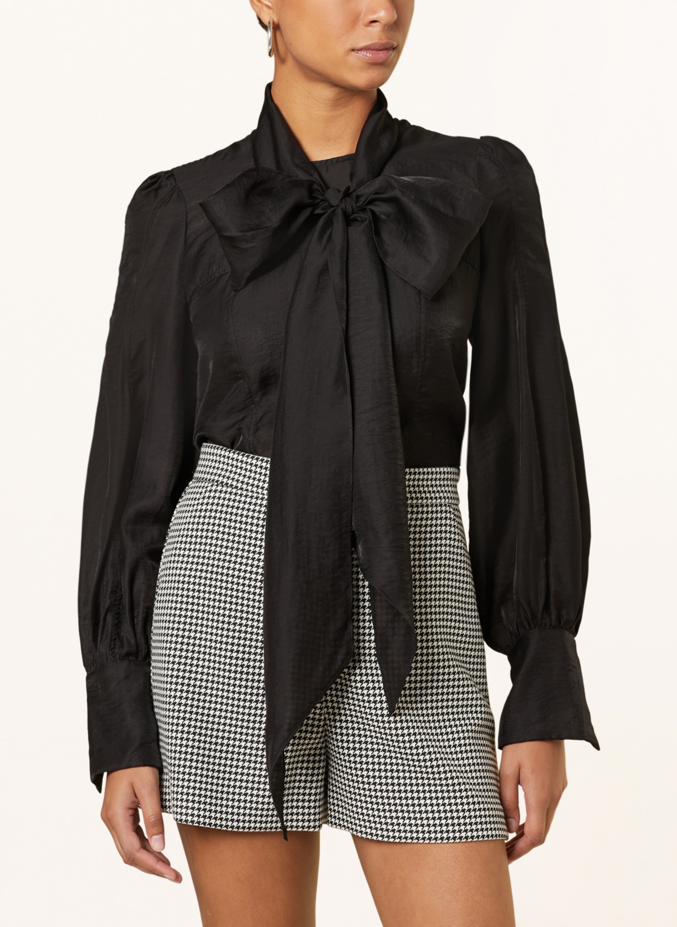 IVY OAK Shirt blouse ESME with detachable bow, Color: BLACK (Image 4)