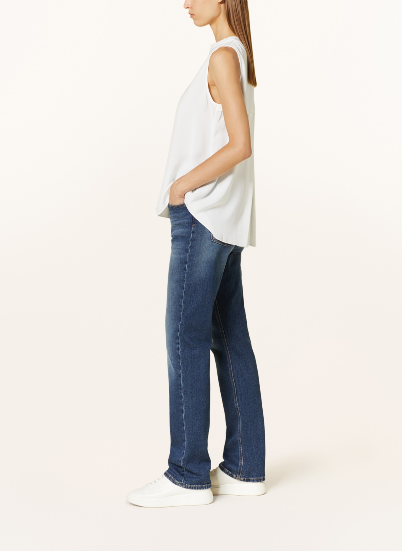 THE.NIM STANDARD Straight jeans JANE, Color: W807-STD MID BLUE (Image 4)