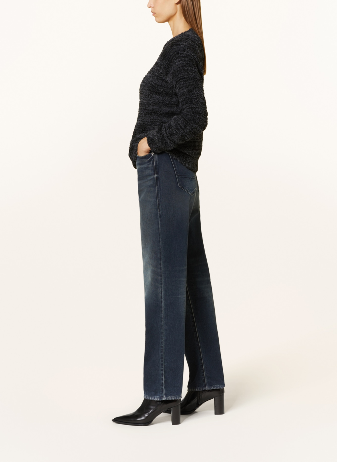 DIESEL Straight jeans 1956 D-TULIP, Color: 01 DARK BLUE (Image 4)