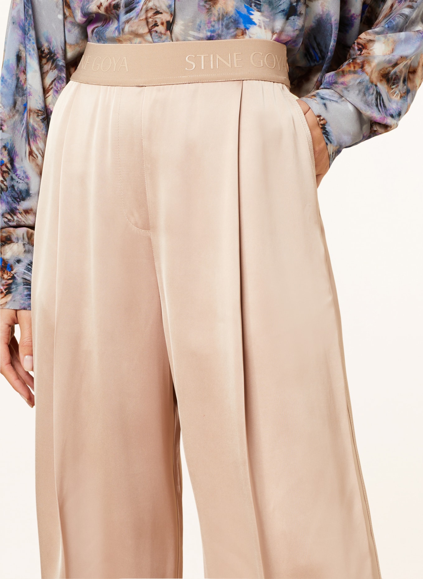 STINE GOYA Wide leg trousers CHIARA made of satin, Color: NUDE (Image 5)