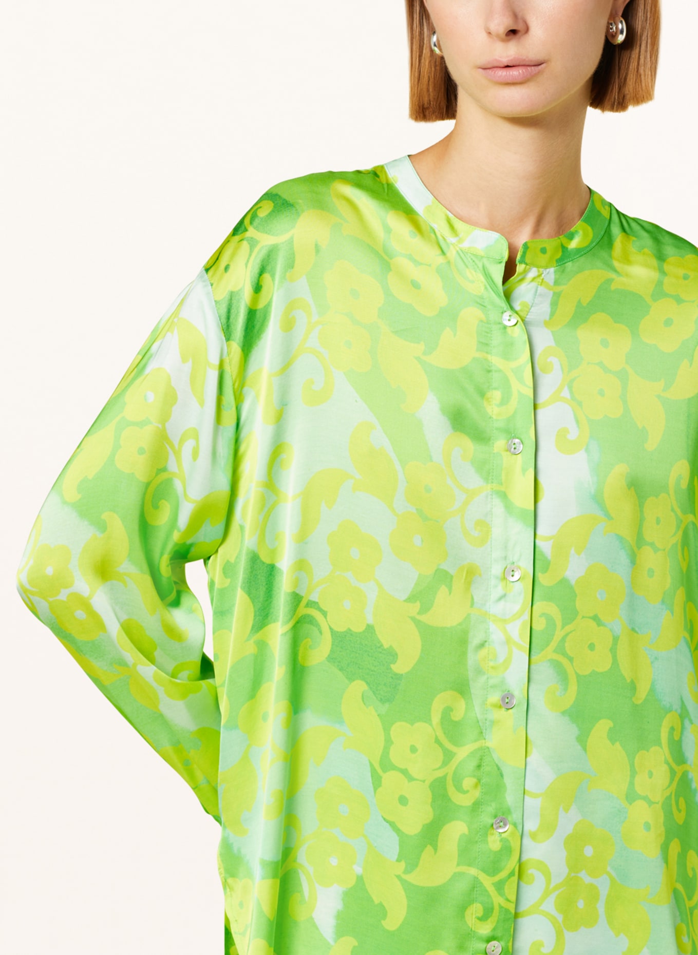 yippie hippie Satin blouse, Color: GREEN/ LIGHT GREEN/ YELLOW (Image 4)