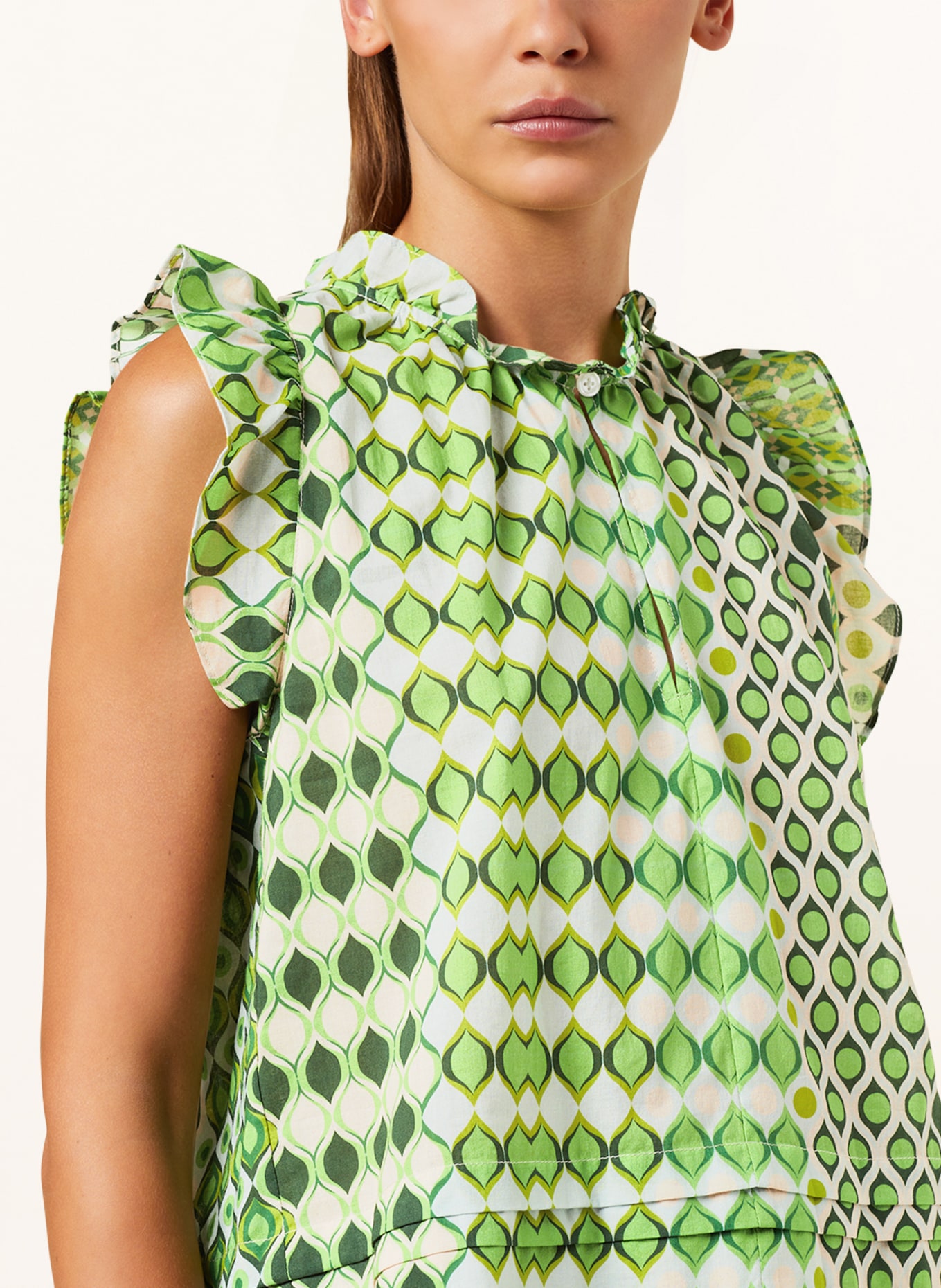 CATNOIR Blouse top with ruffles, Color: NEON GREEN/ LIGHT GREEN/ LIGHT ORANGE (Image 4)