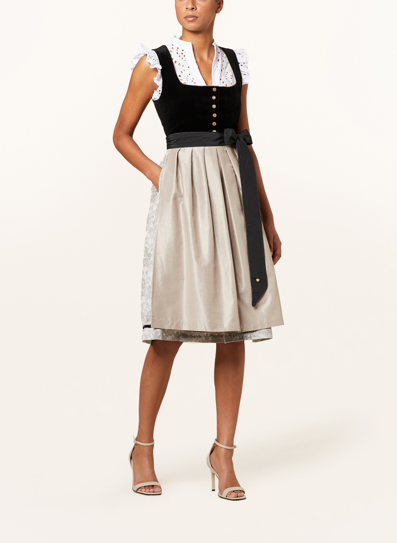 AlpenHERZ Dirndl blouse HELIN with ruffles, Color: WHITE (Image 4)