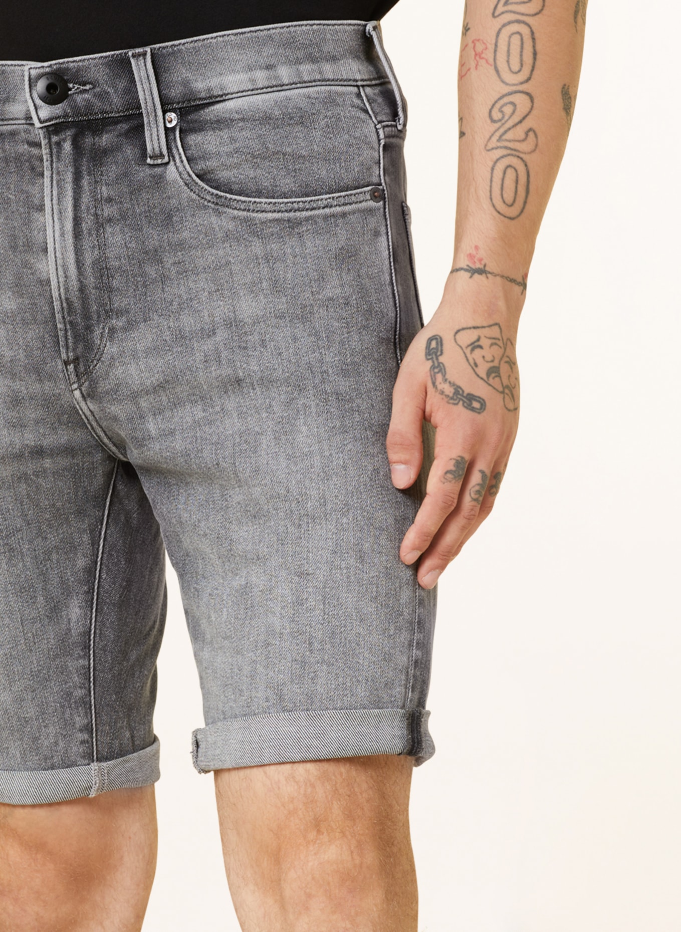 G-Star RAW Szorty jeansowe 3301 SLIM SHORTS, Kolor: G324 faded grey neblina (Obrazek 5)