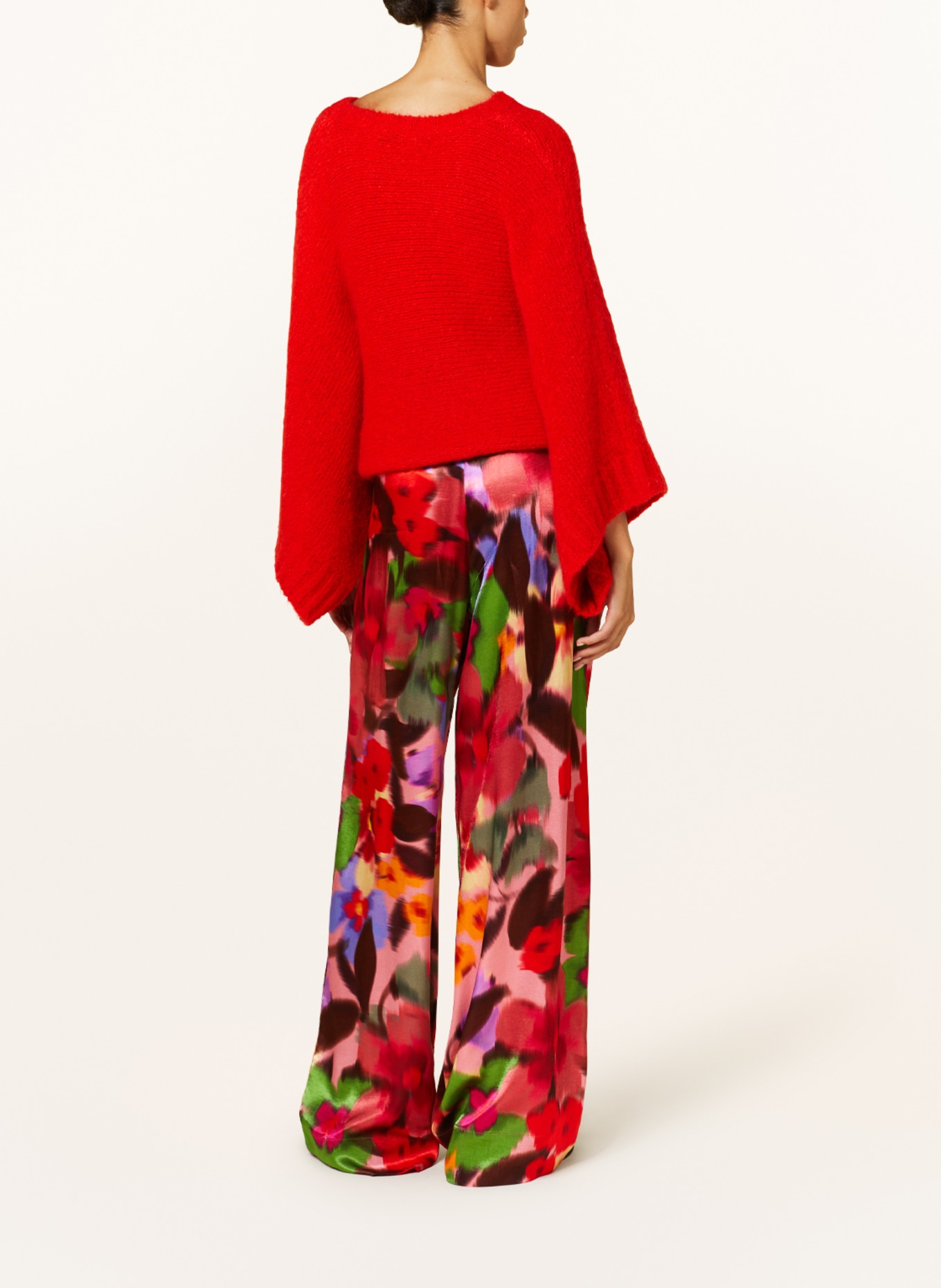 ESSENTIEL ANTWERP Wide leg trousers FICUS made of satin, Color: RED/ BROWN/ GREEN (Image 3)
