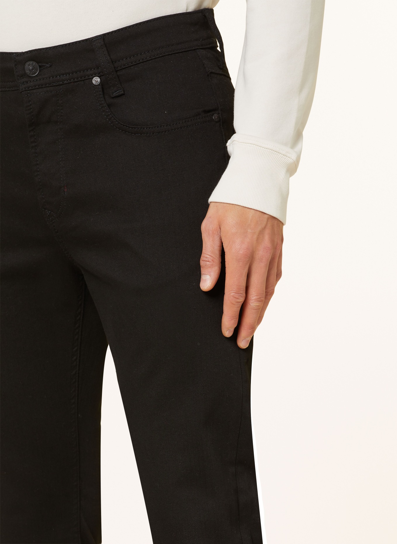 MAC Jeans MACFLEXX coupe moderne: NOIR