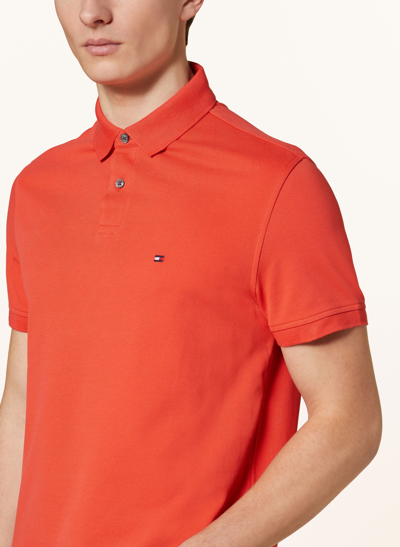 TOMMY HILFIGER Piqué-Poloshirt Regular Fit: HELLROT